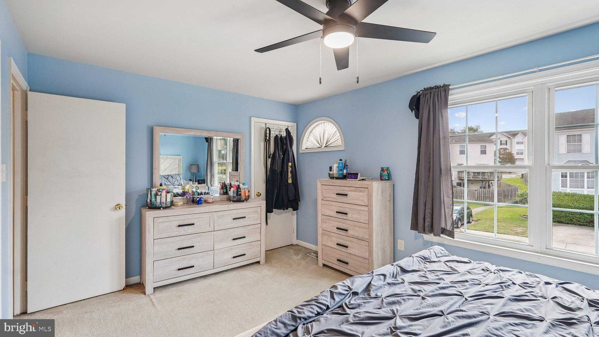 201 Mayfair Pl photo 26