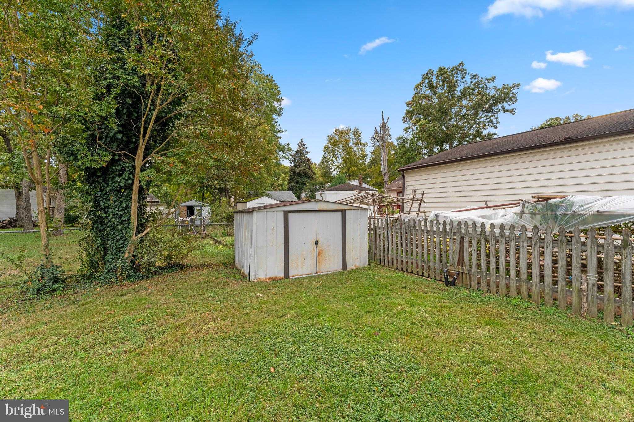 5406 Lee White Ln photo 37