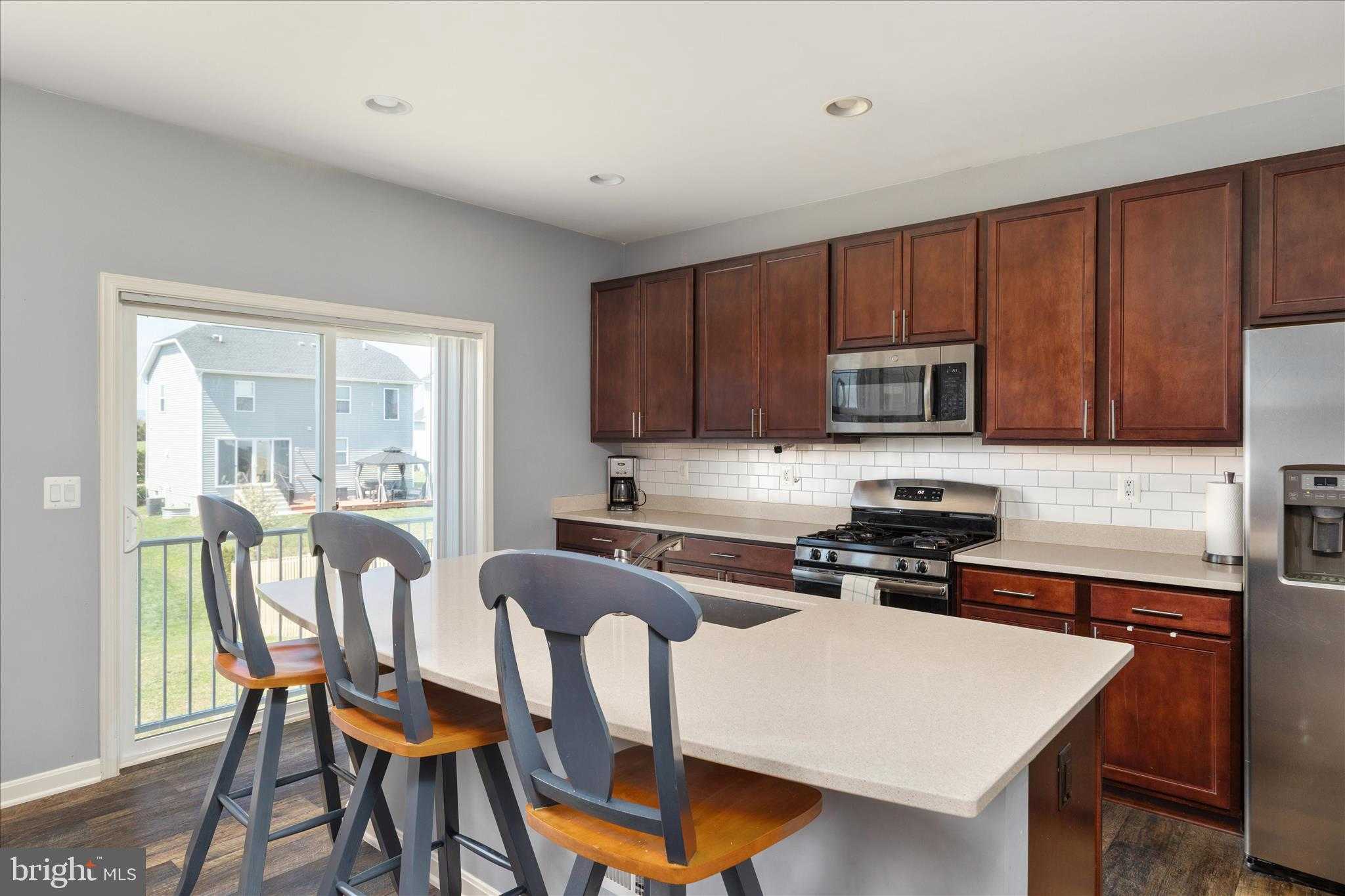 141 Westchester Dr photo 5