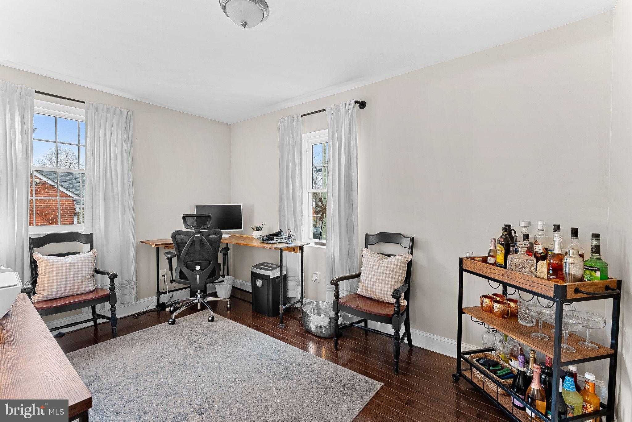 6910 Farragut Ave photo 15