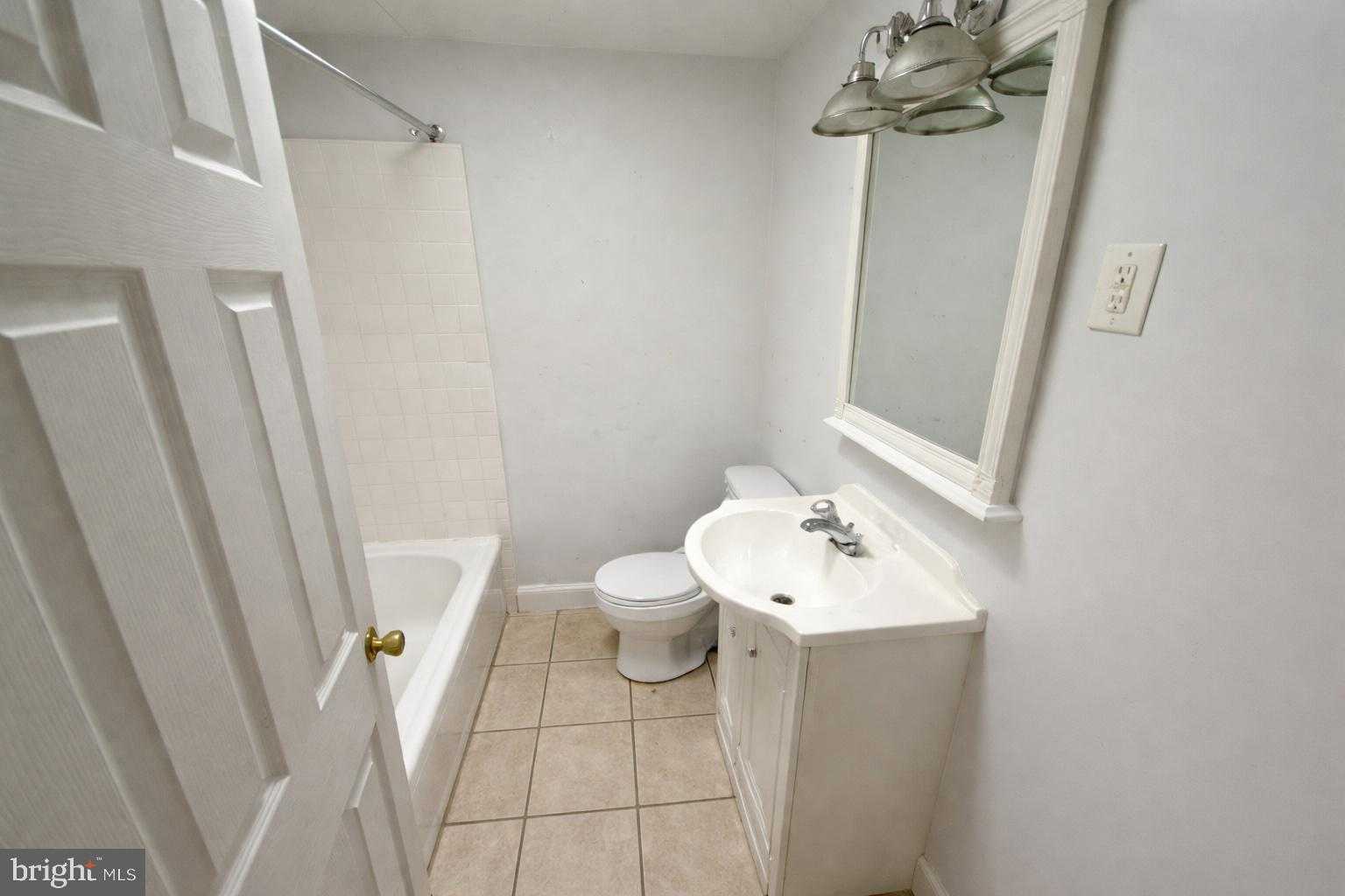 4013 Woodmere Ave photo 7