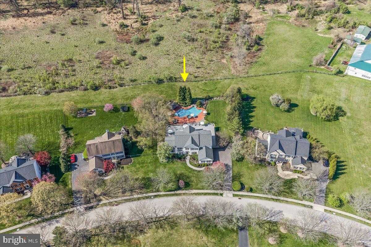 26 Saddlebrook Ln photo 72