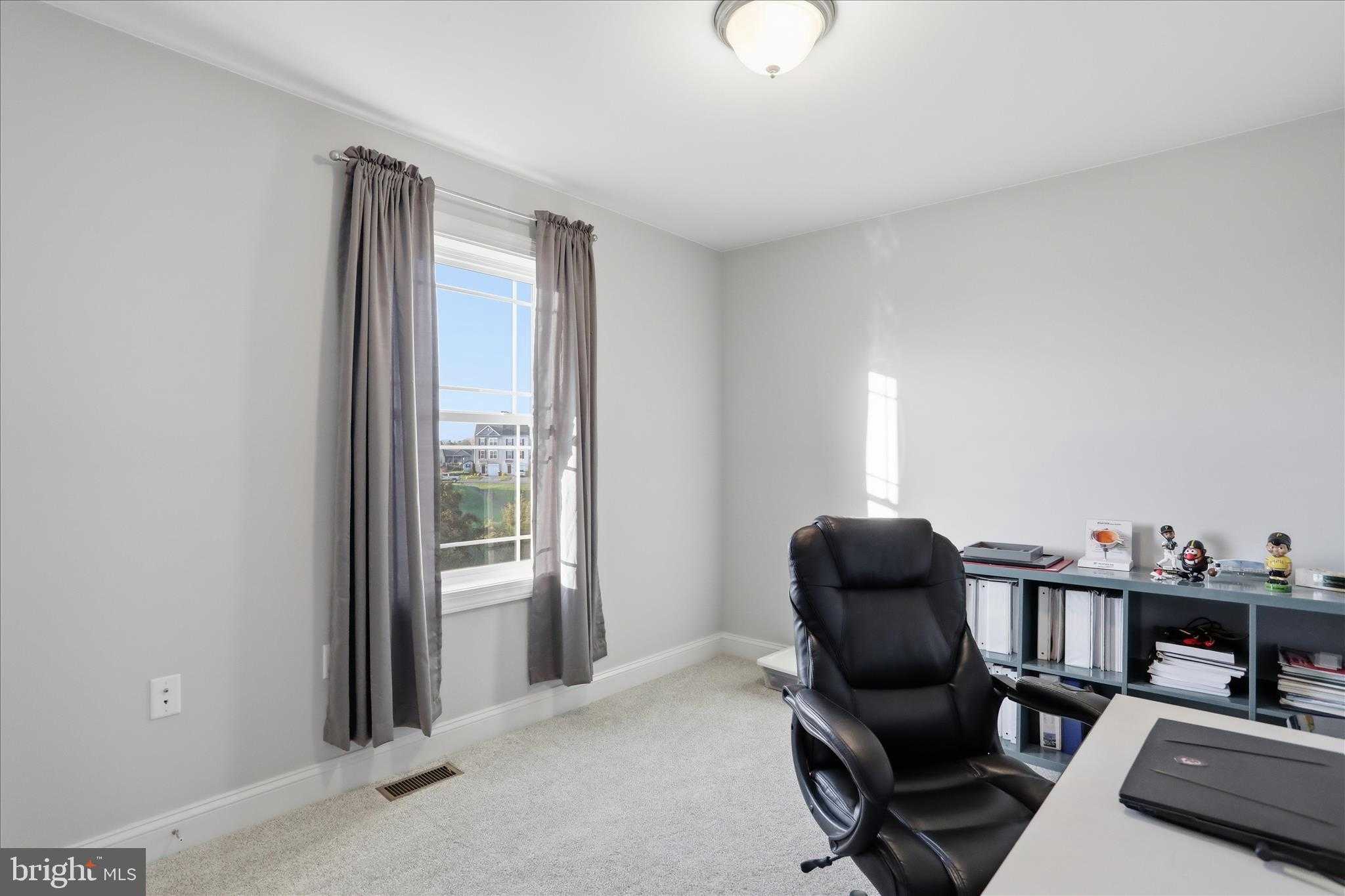 81 Morgan CT photo 28