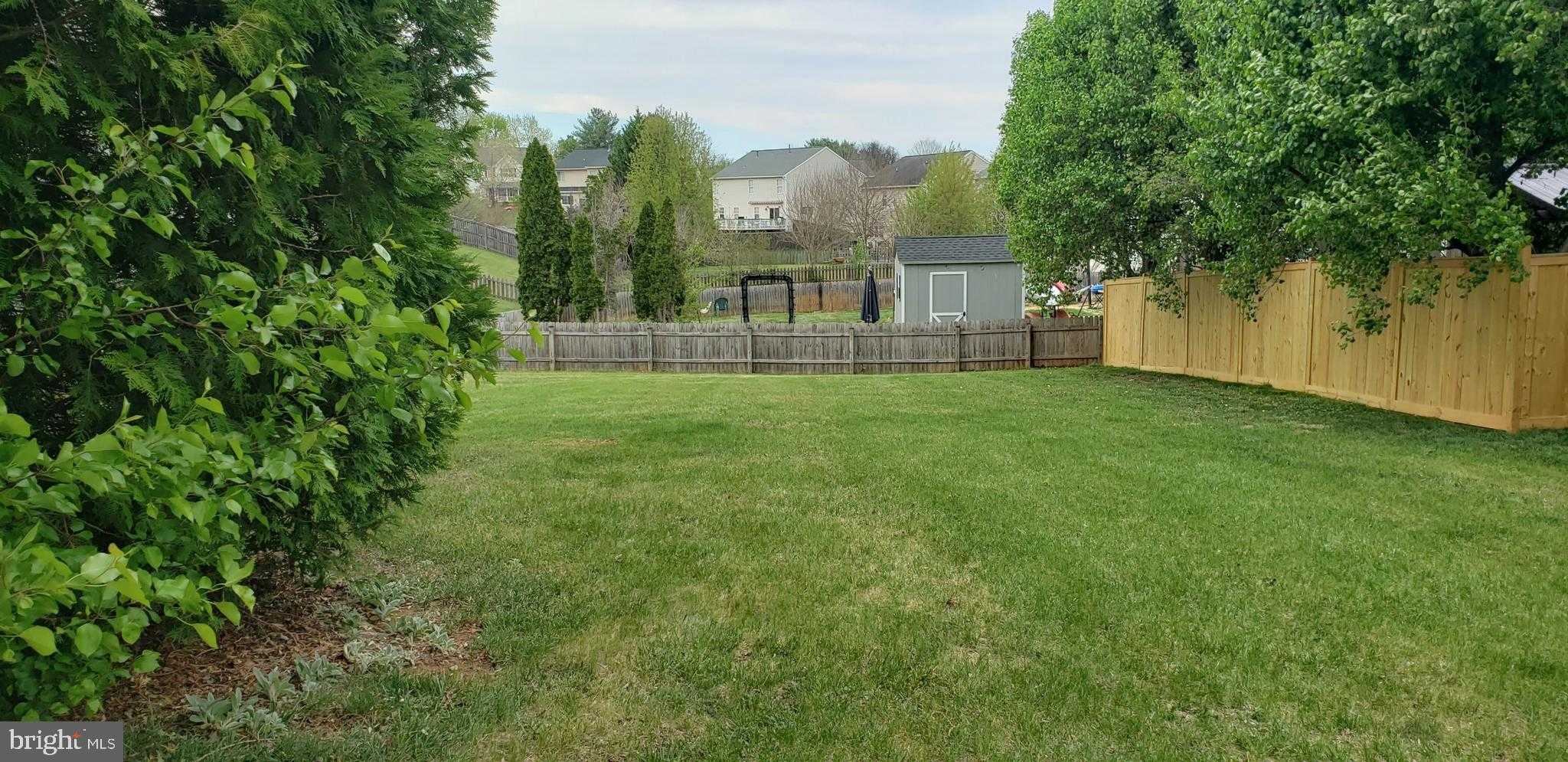 863 Fox Den Rd photo 7