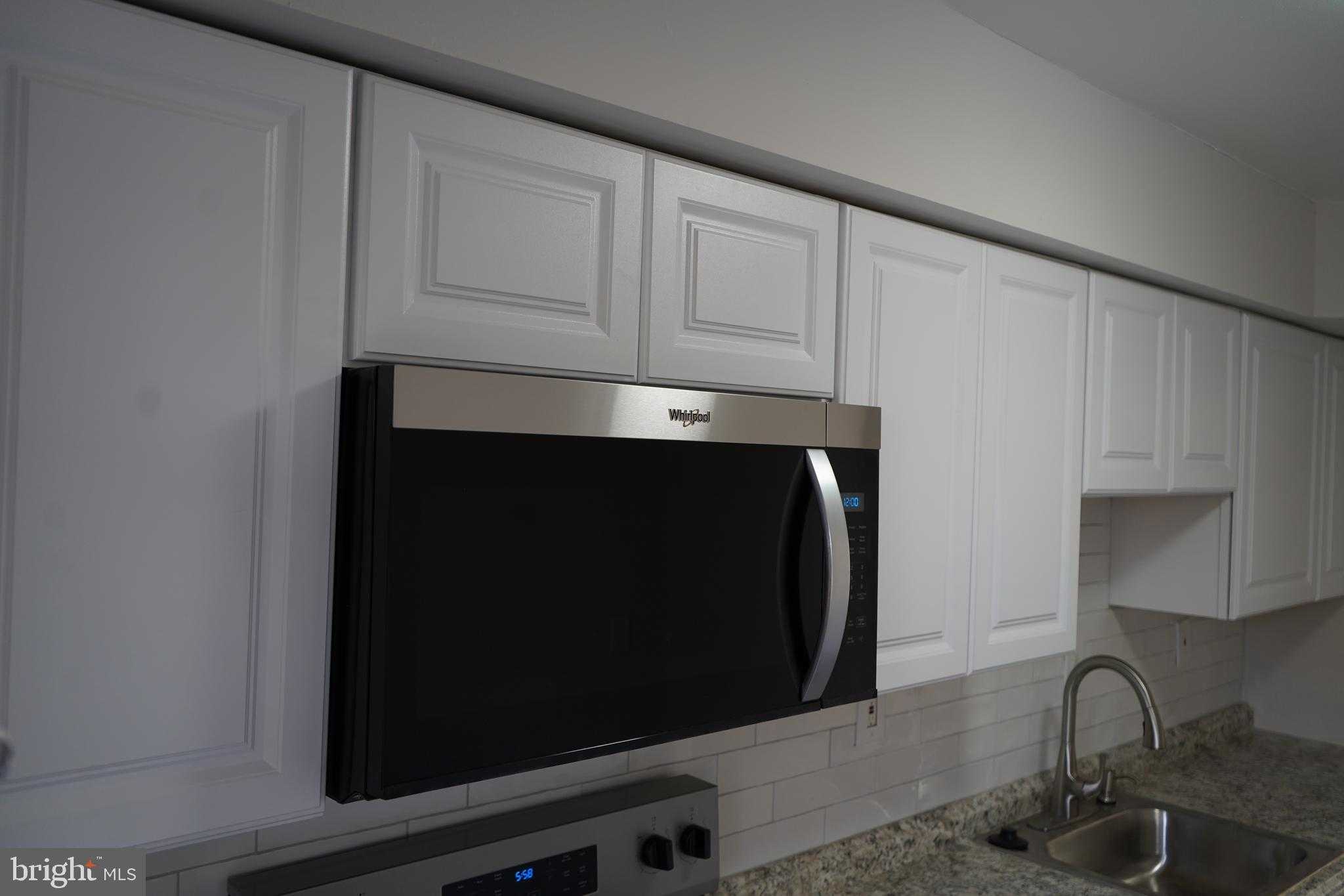 1886 Grempler Way photo 16