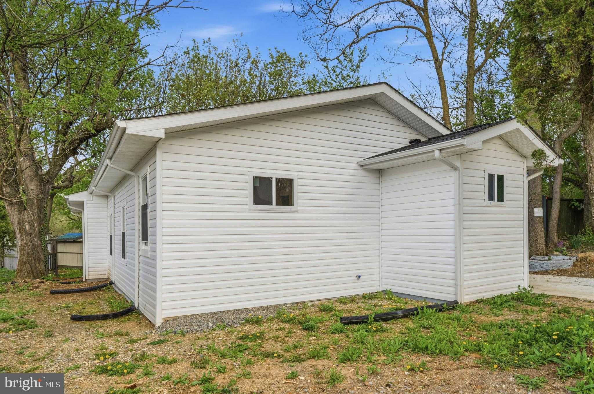 11901 Sun Valley Dr photo 2