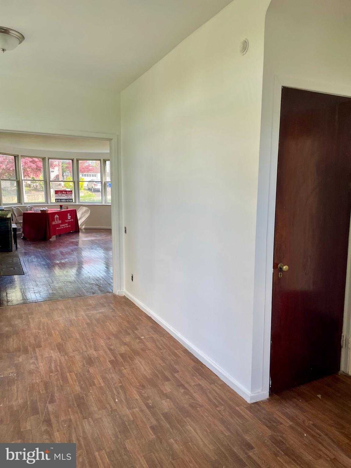 119 Robbins Ave photo 8