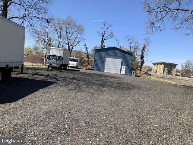 3025 Old Washington Rd photo 5