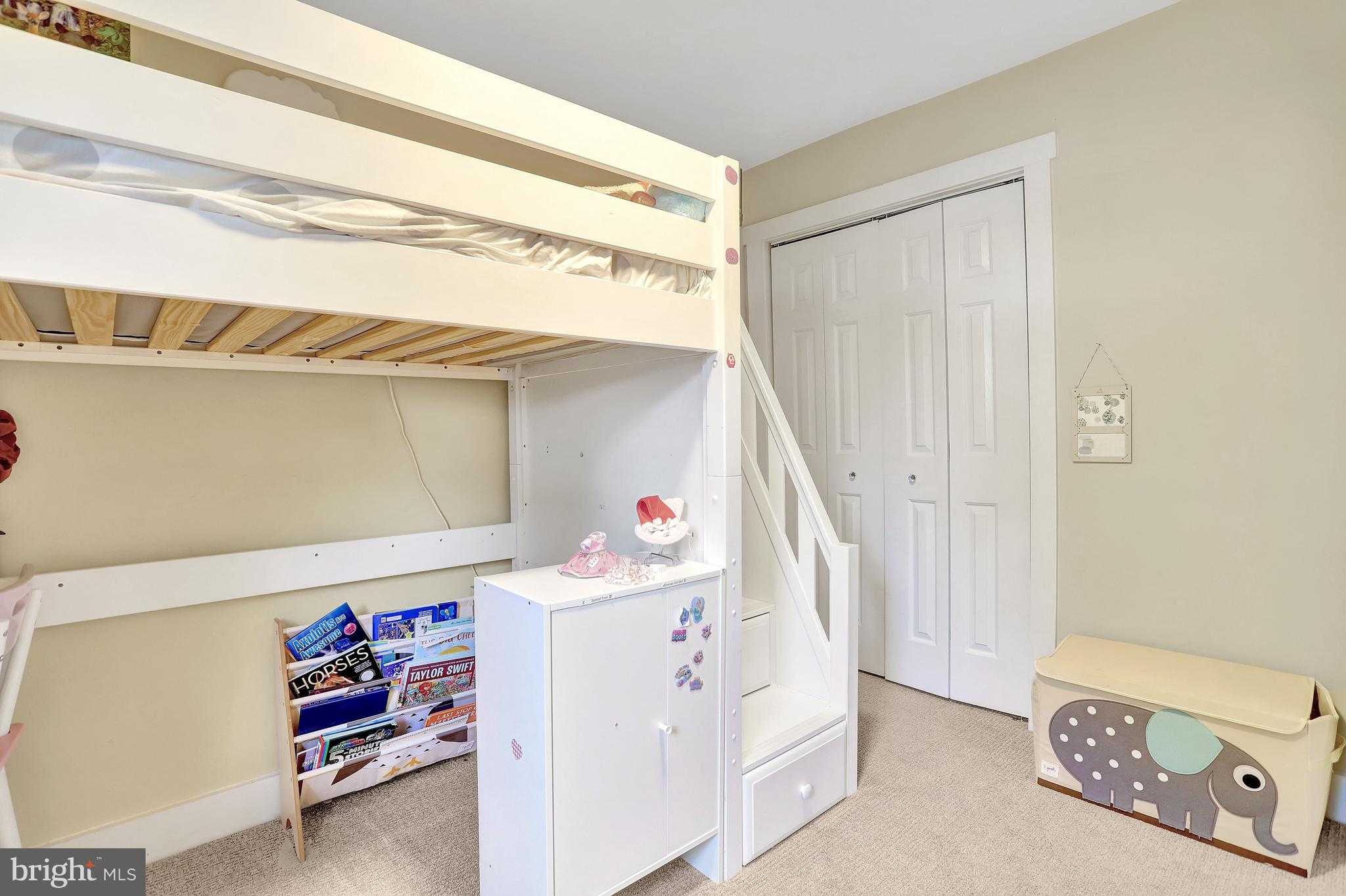 2000 N George Mason Dr photo 24