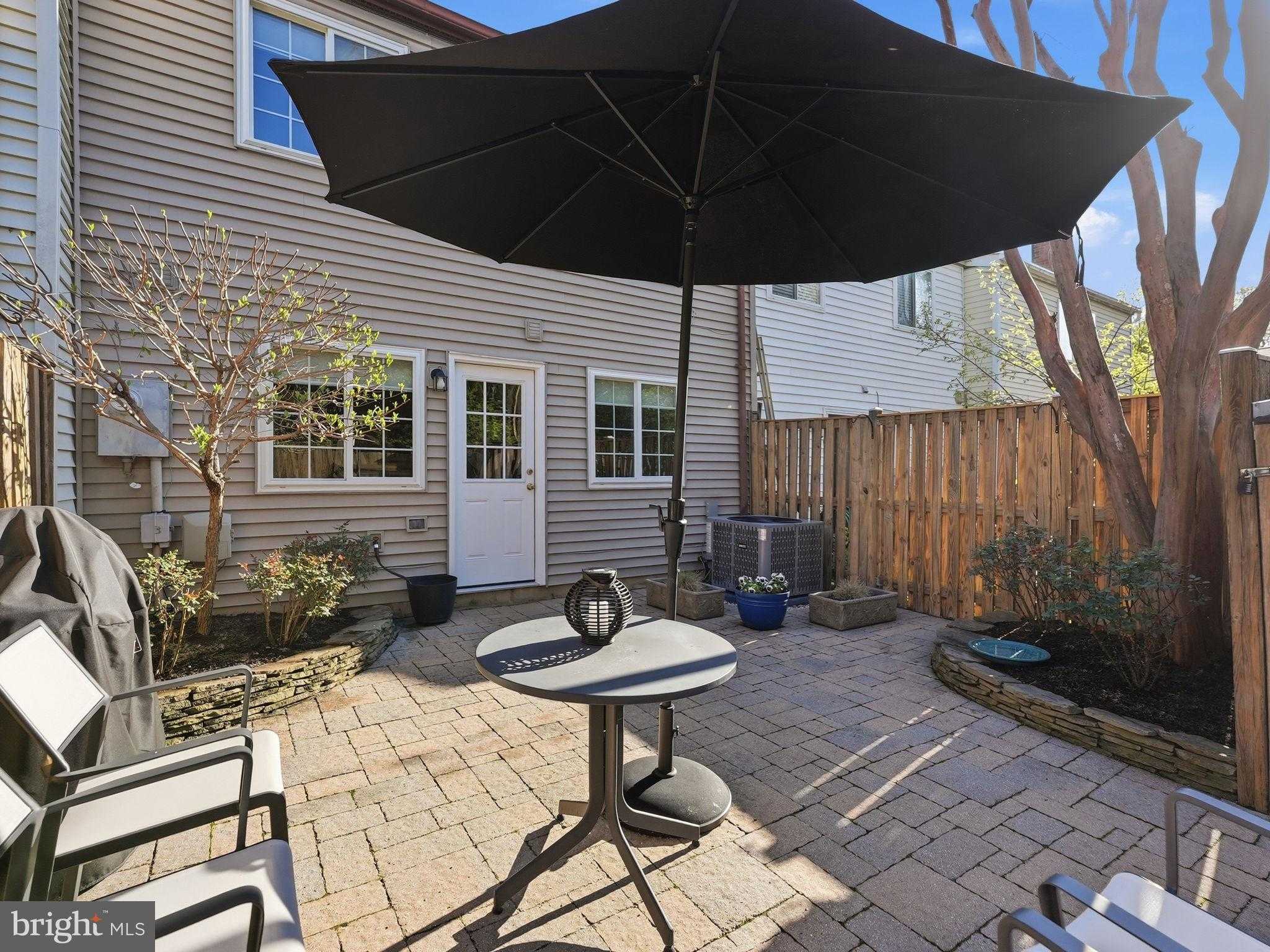 5574 Caithness CT photo 9