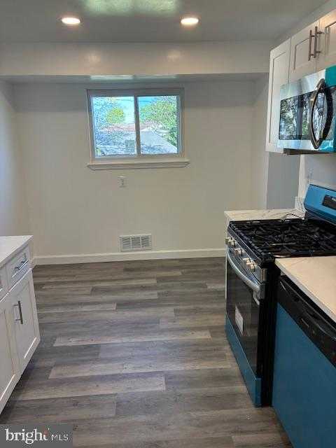 6908 Digby Rd photo 5