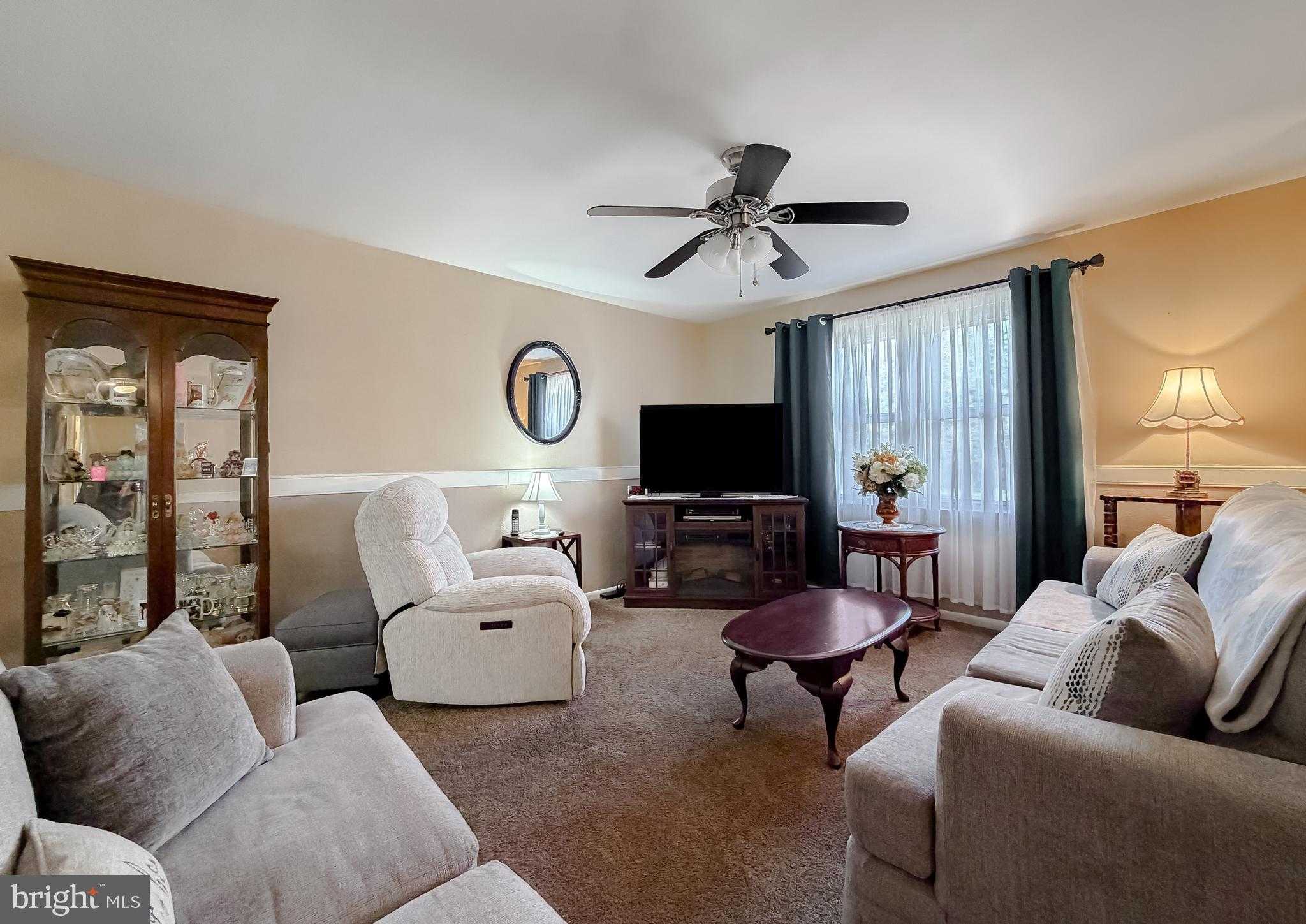 15305 Canter Dr photo 8