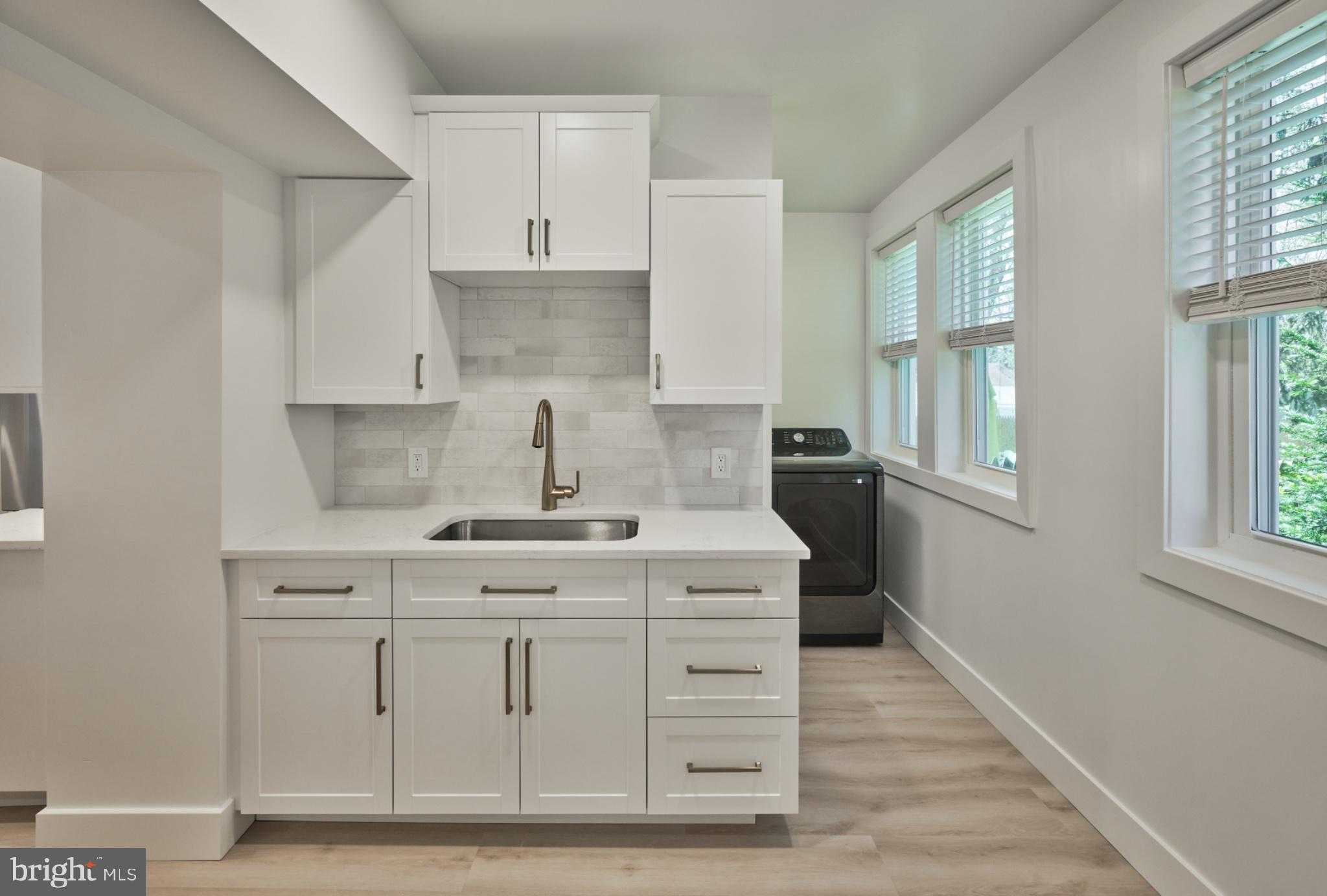 771 Church St photo 14