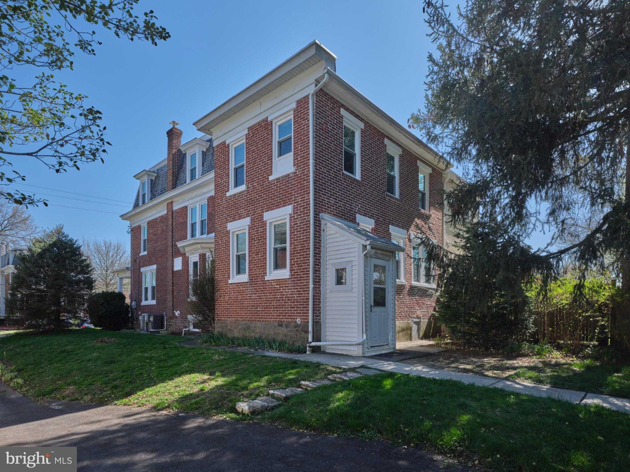 771 Church St photo 48