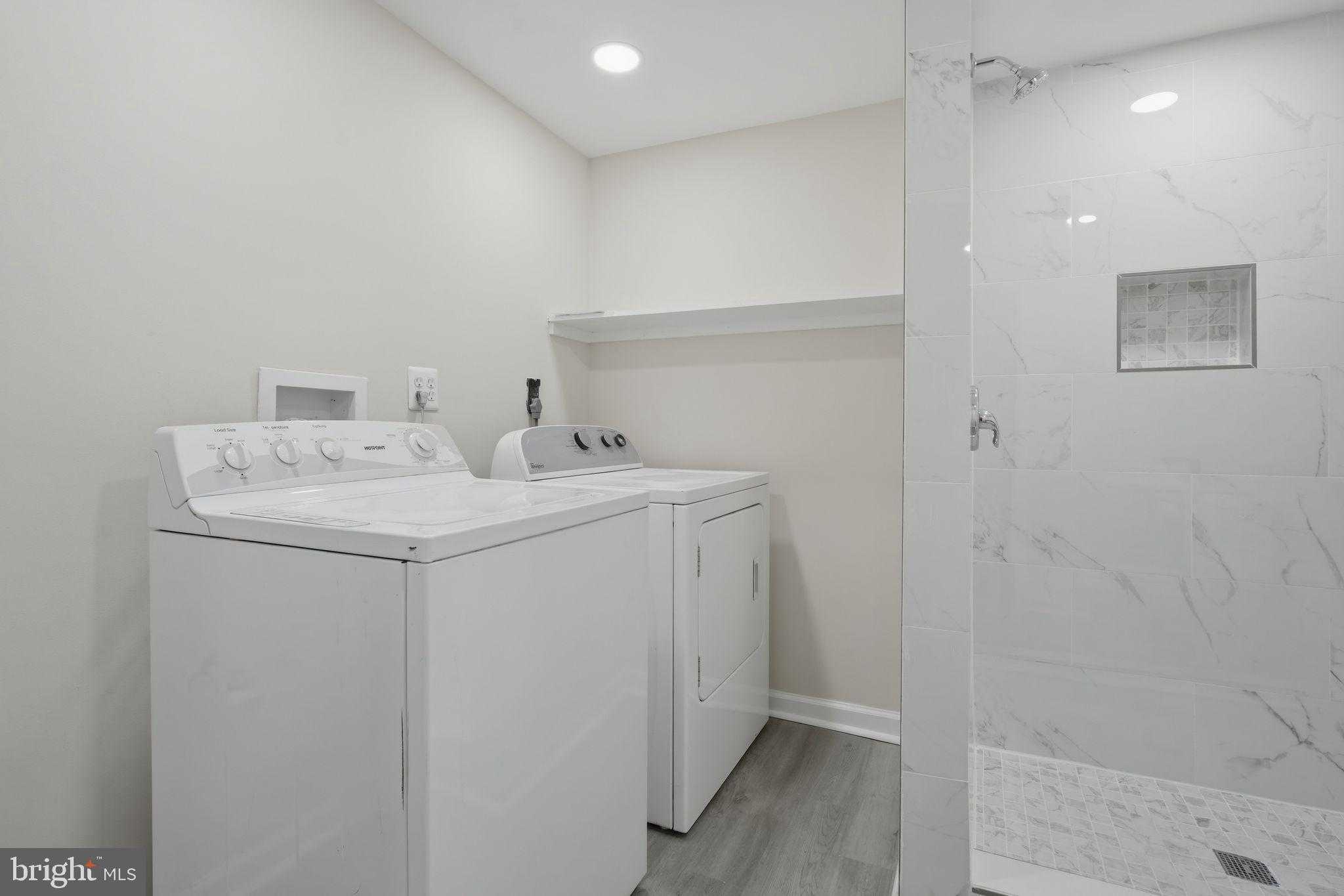 6219 Dimrill CT photo 36