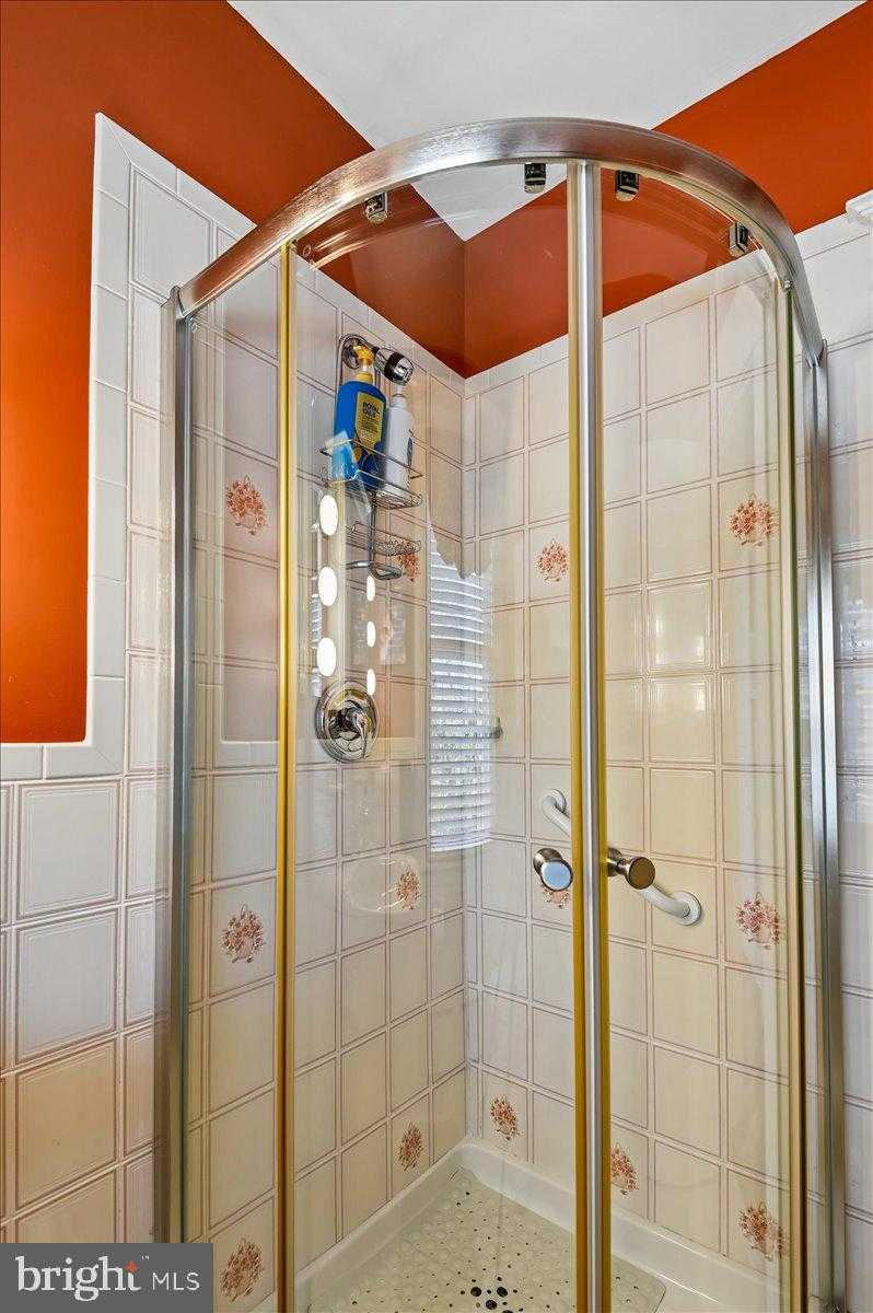 75 Shipwright St photo 51