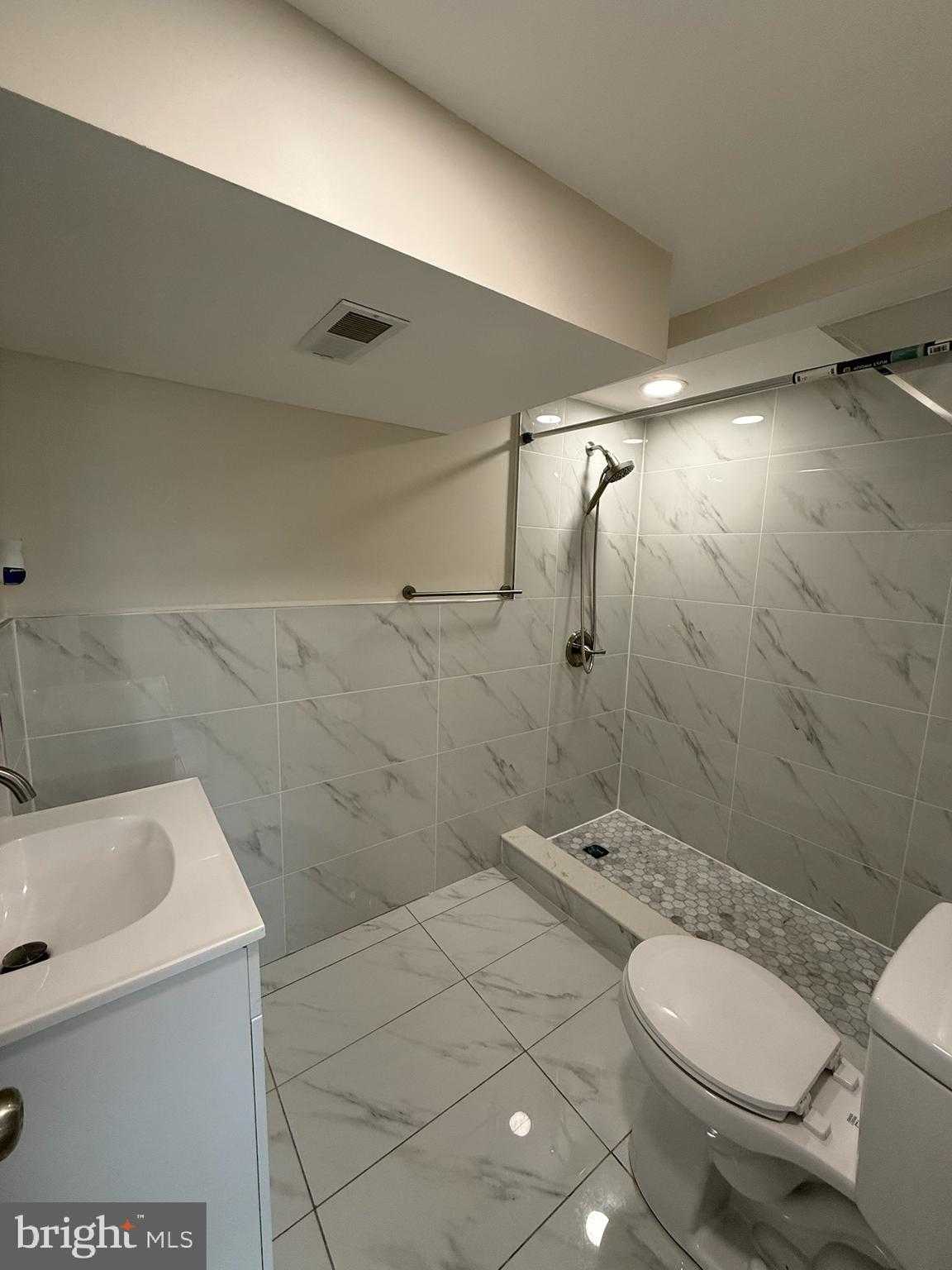 1610 Benner St photo 39