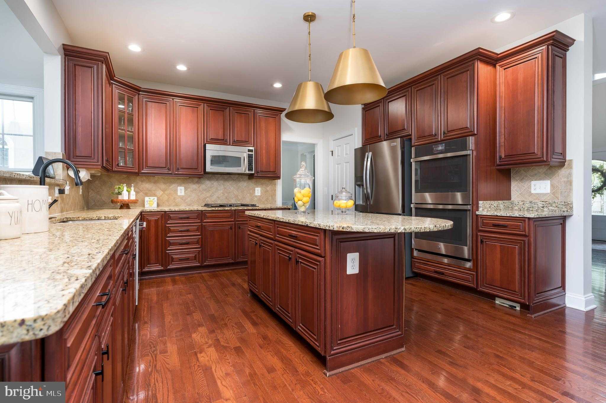 15749 Rothschild CT photo 23