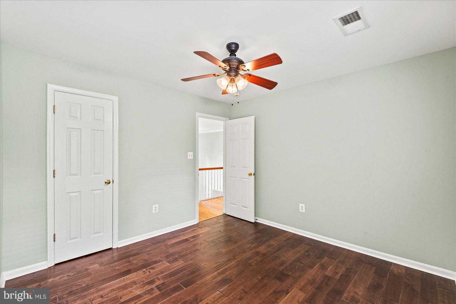 59 Twin Hill Ln photo 40