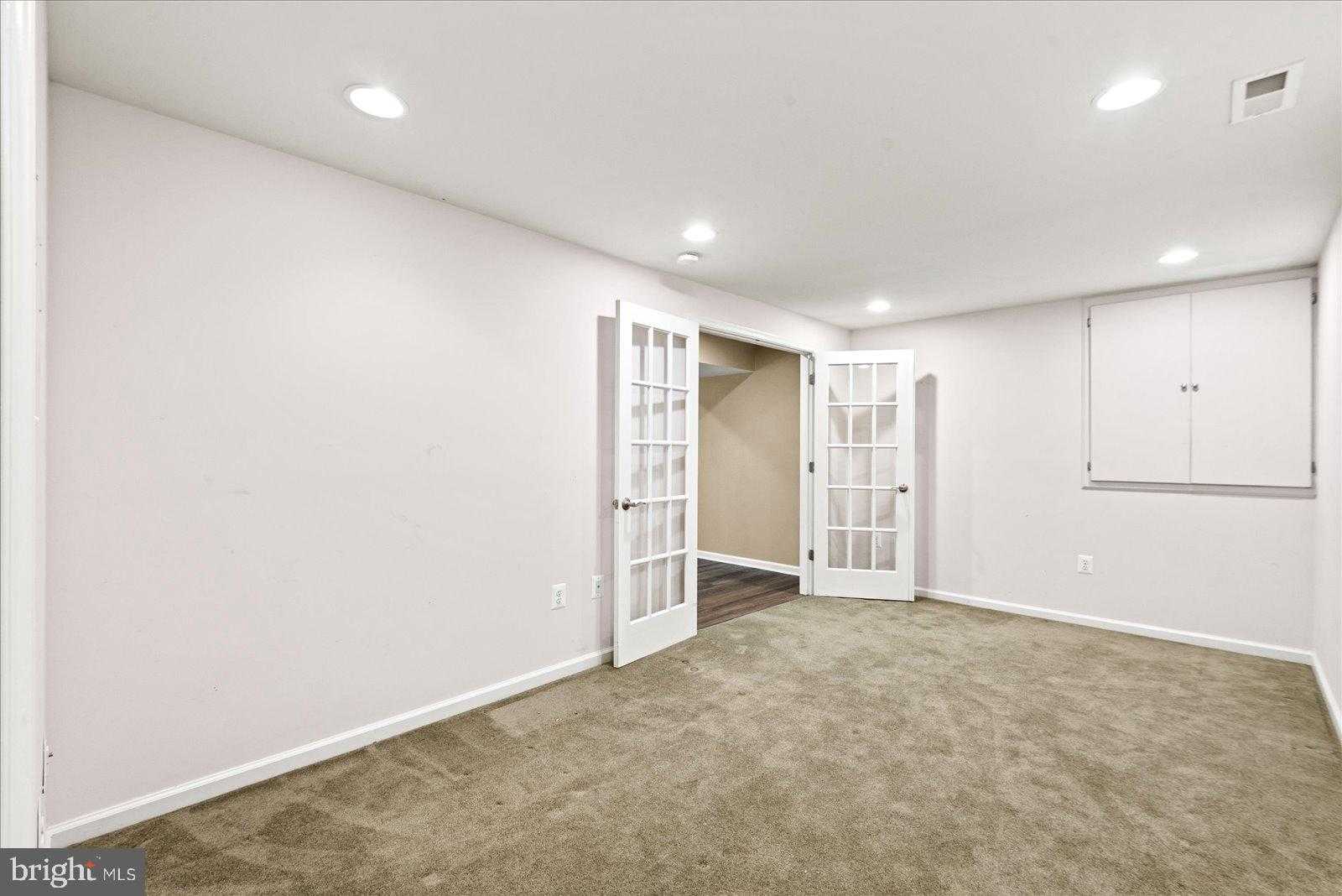 59 Twin Hill Ln photo 54