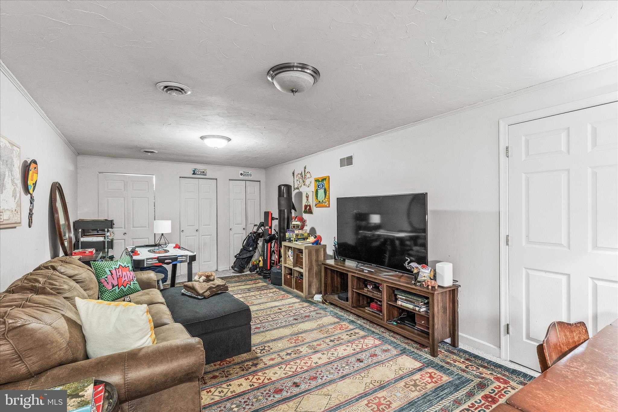 10 Amanda Ave photo 28