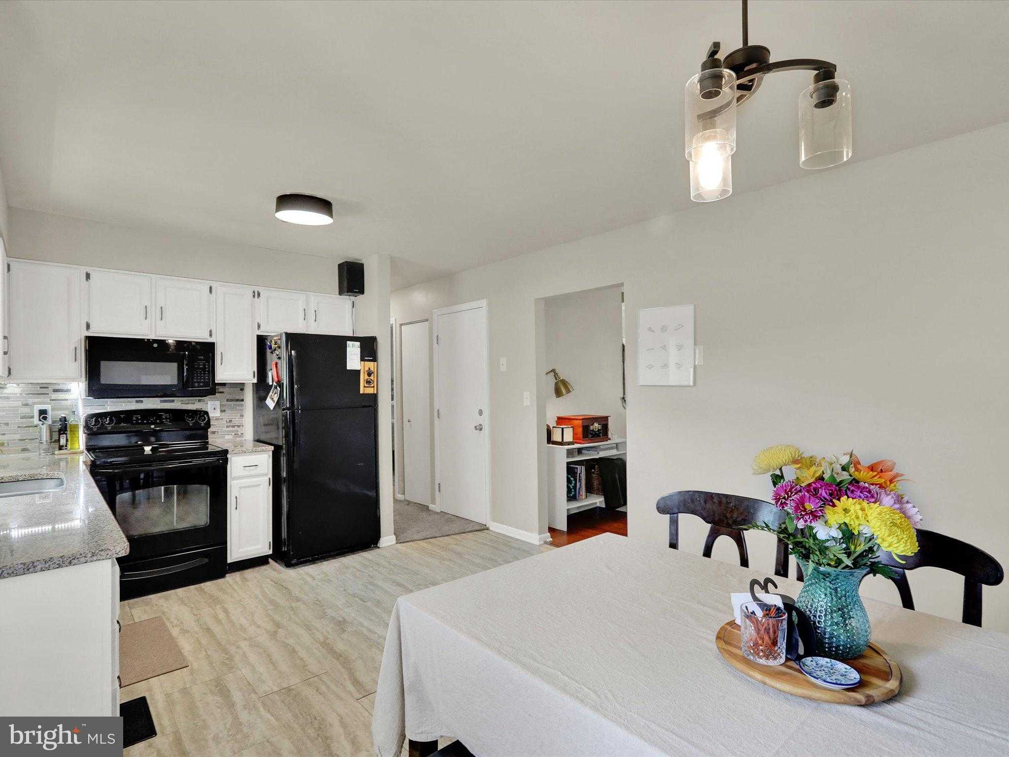 3063 Buckthorn Dr photo 13