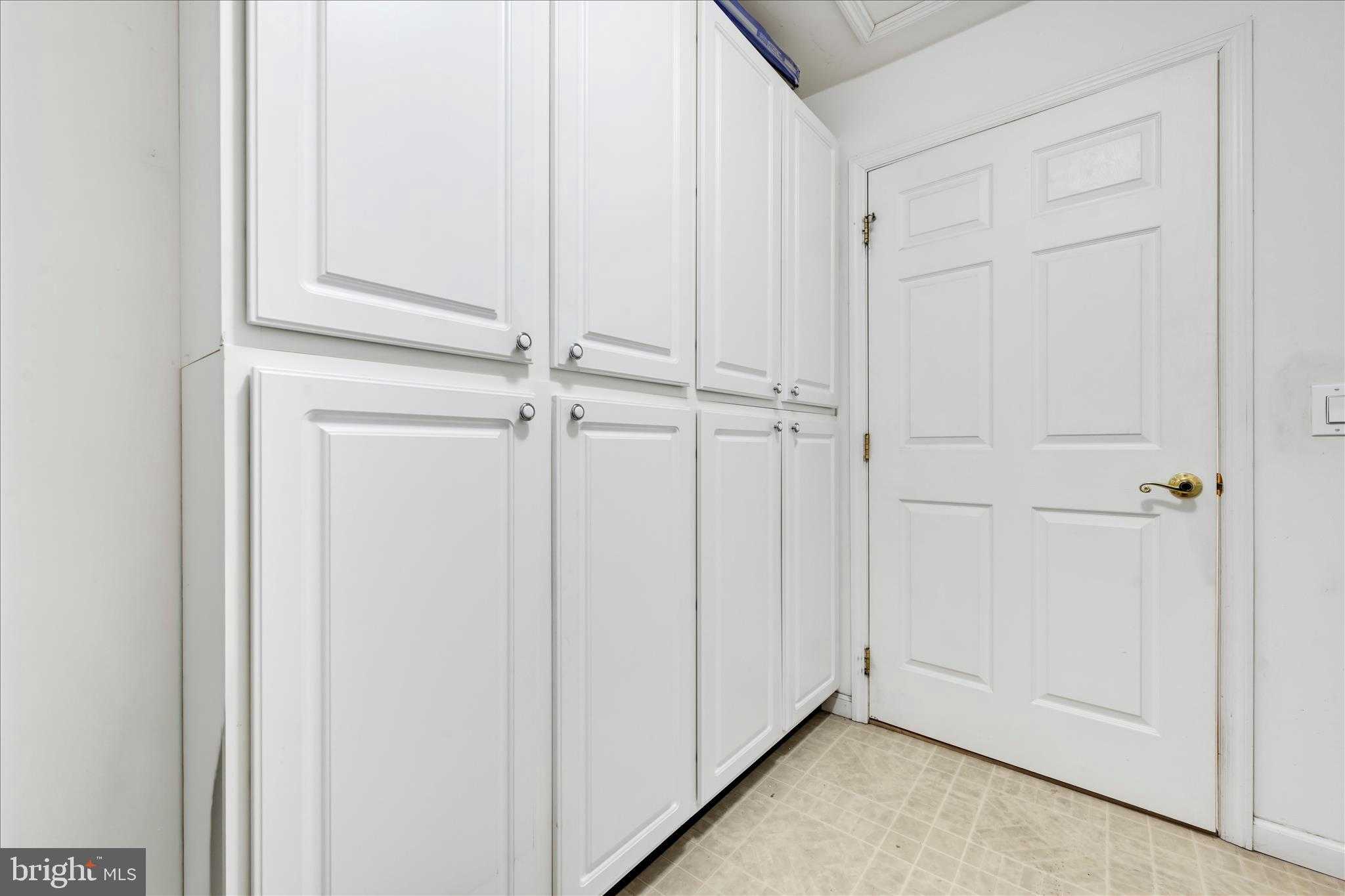 855 Trestle CT photo 27