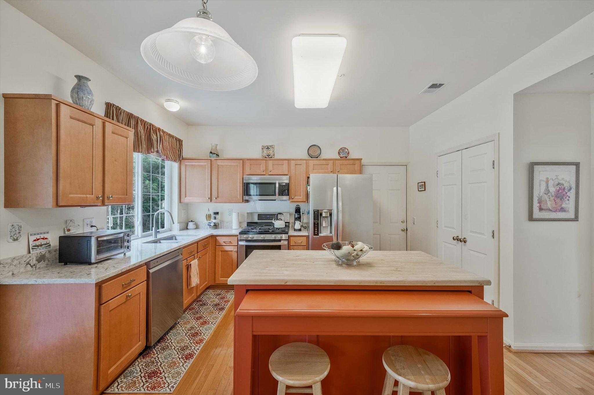 13716 Carlene Dr photo 13