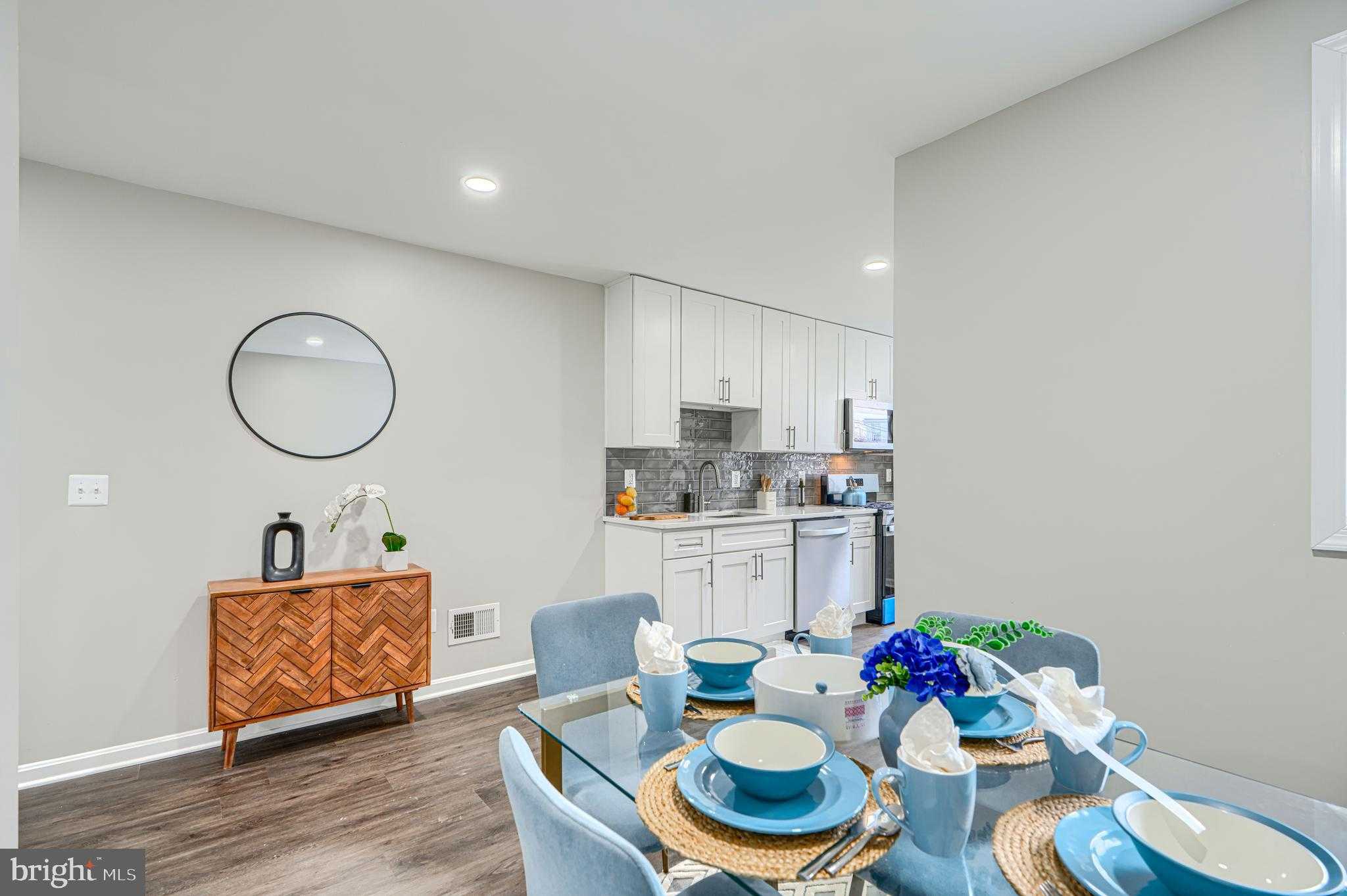 4918 Palmer Ave photo 11