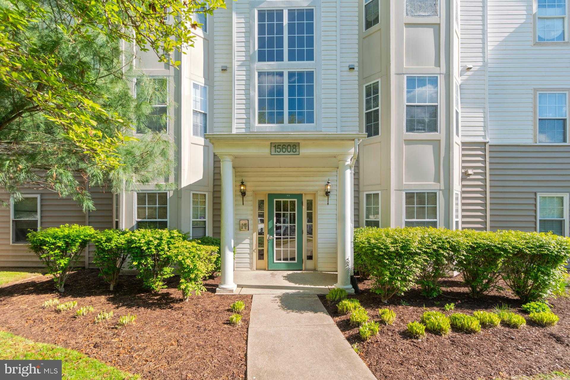 15608 Everglade Ln # D201