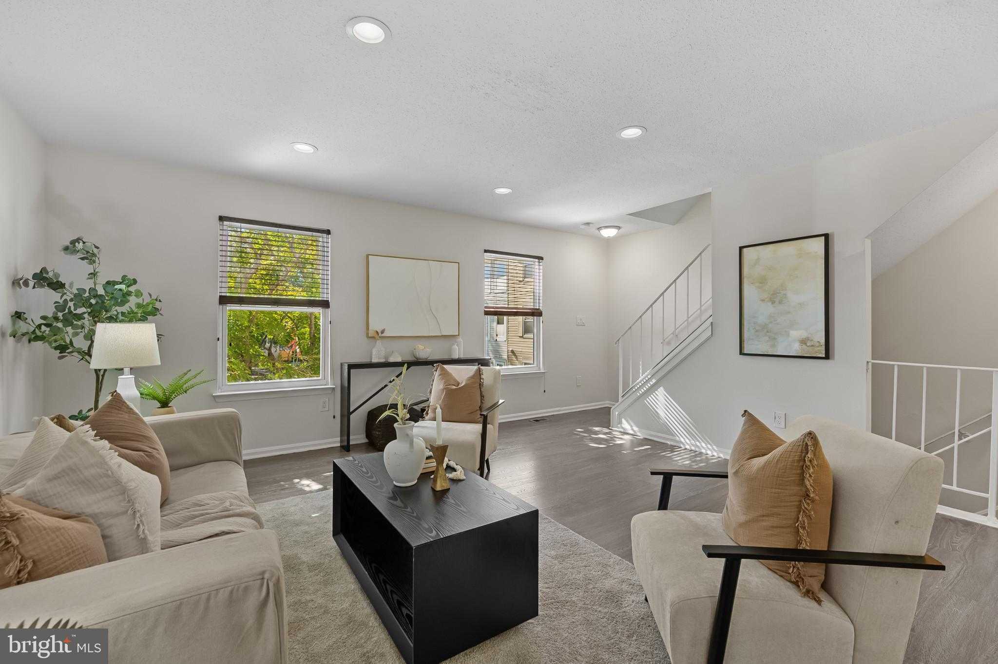 11519 Aldburg Way photo 4