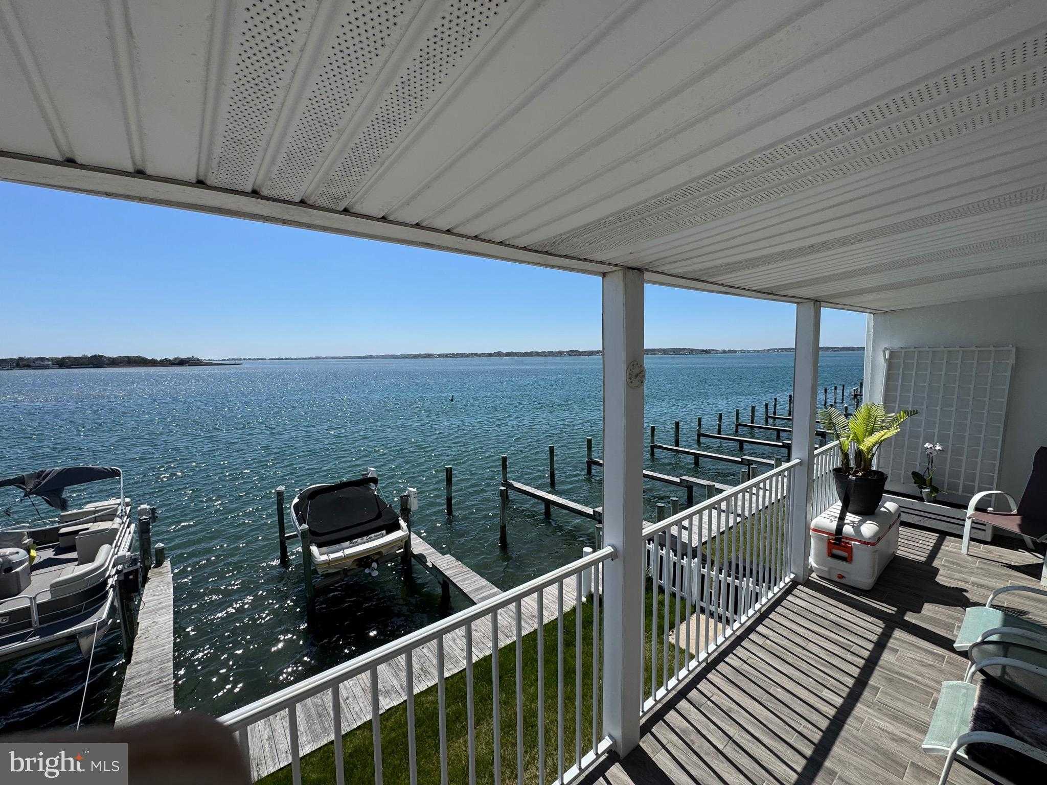 421 Bayshore Dr Unit 202 photo 14