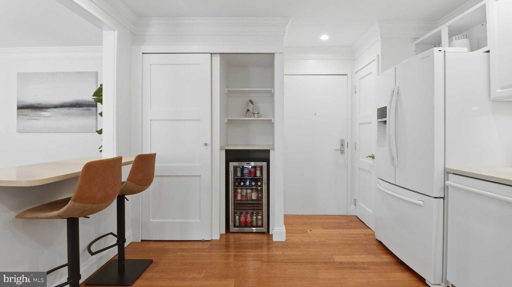 4924 Sentinel Dr # 2-405 photo 12