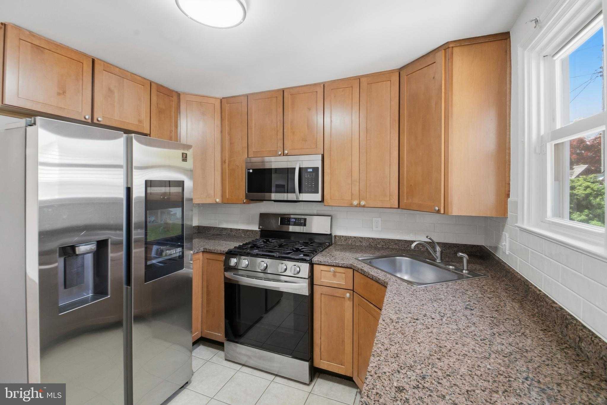 8204 Wilson Ave photo 18