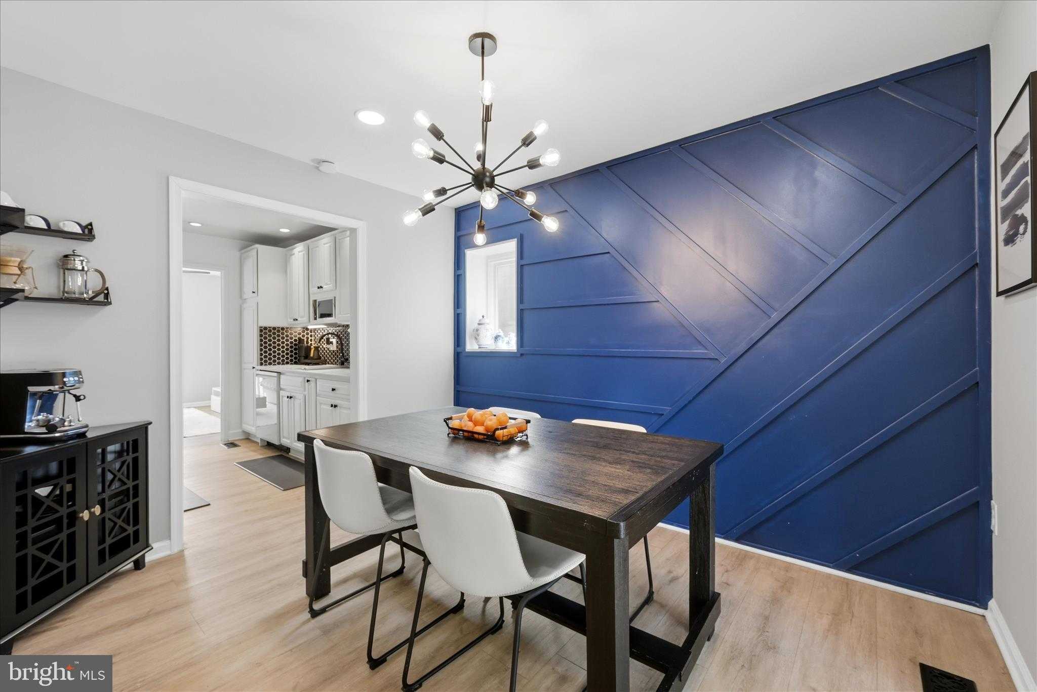 9806 Sweet Mint Dr photo 4