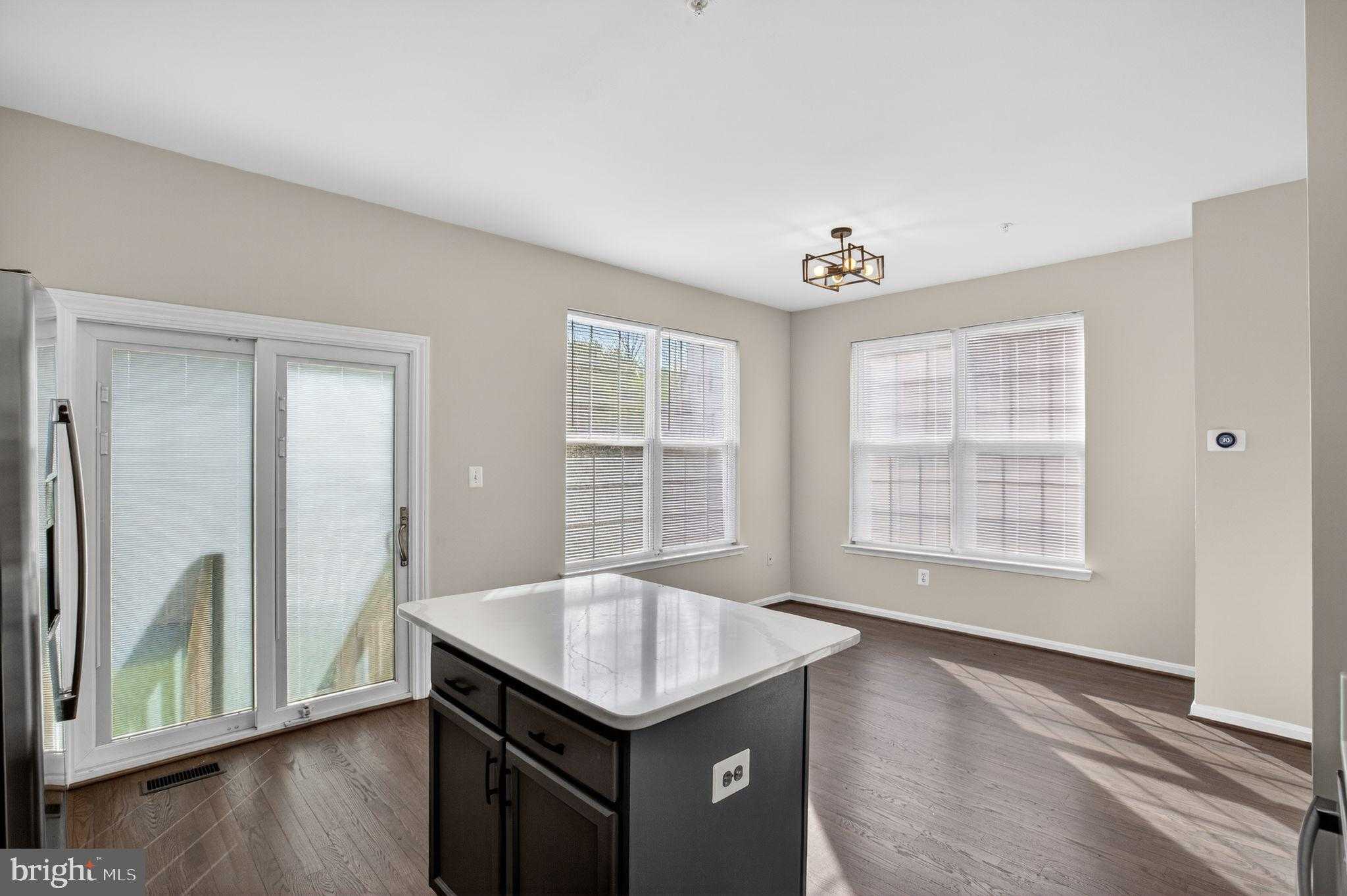 9964 Morristown Pl photo 5