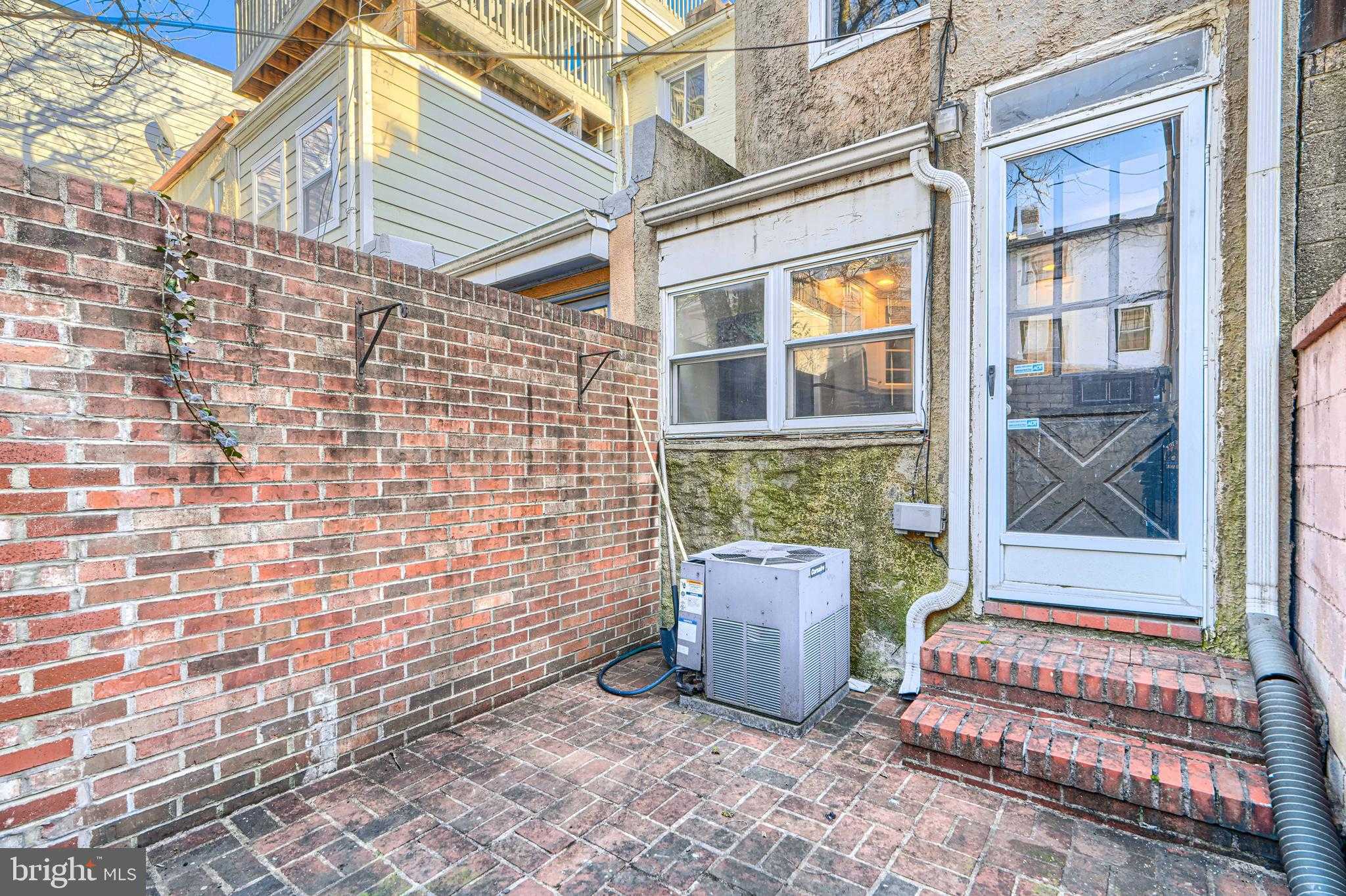 30 E Wheeling St photo 29