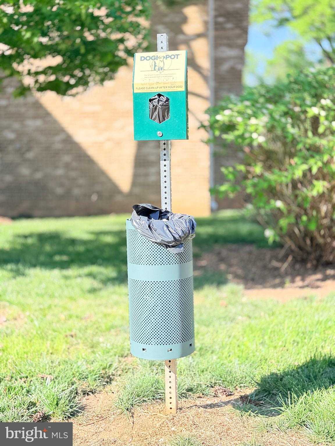 2316 Freetown CT Unit 1b photo 47