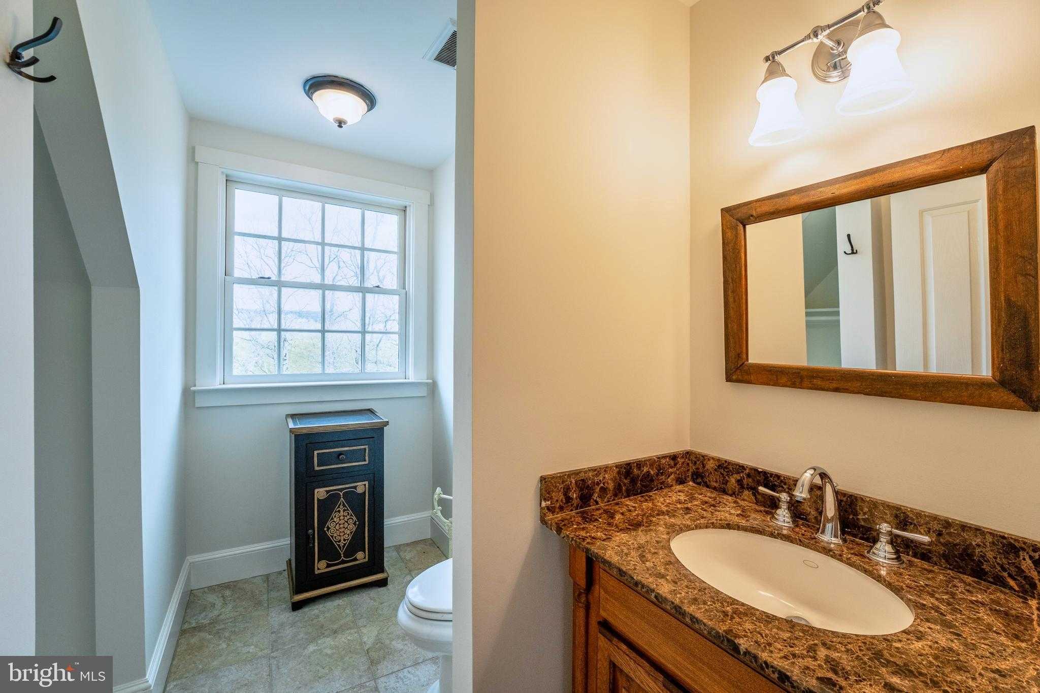 15718 Old Waterford Rd photo 49