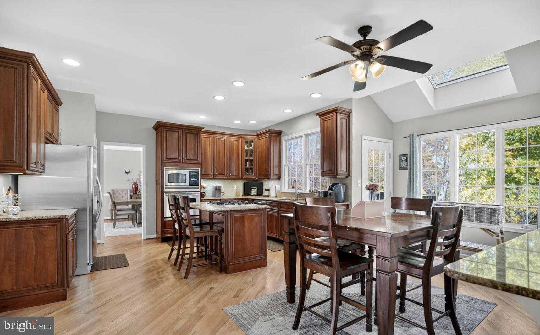 2479 Wheatfield Ln photo 17