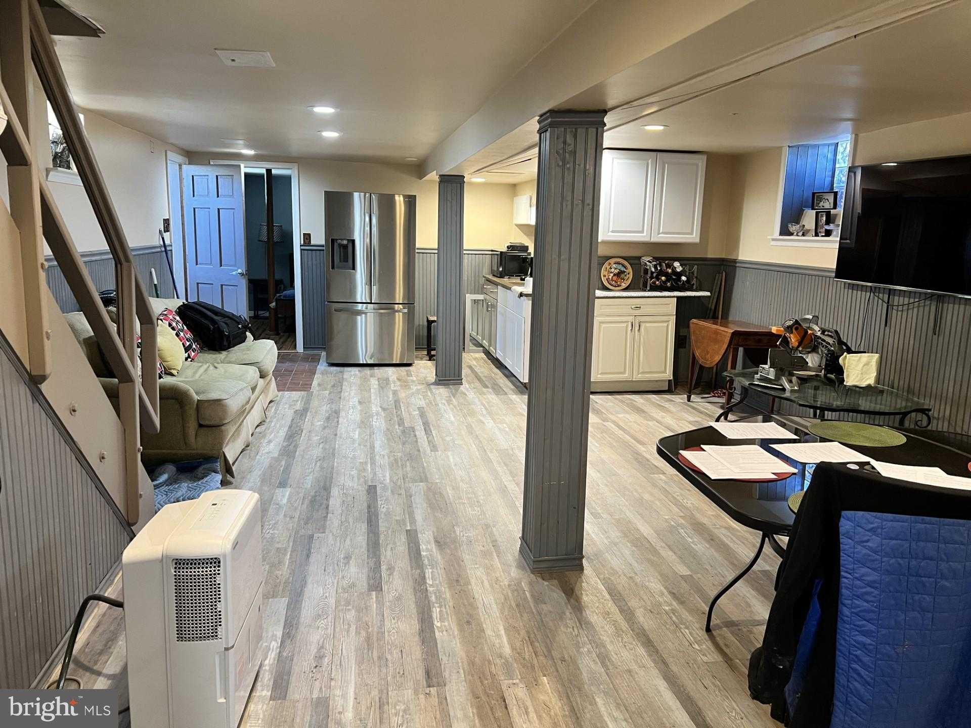 6933 Ditman St photo 38