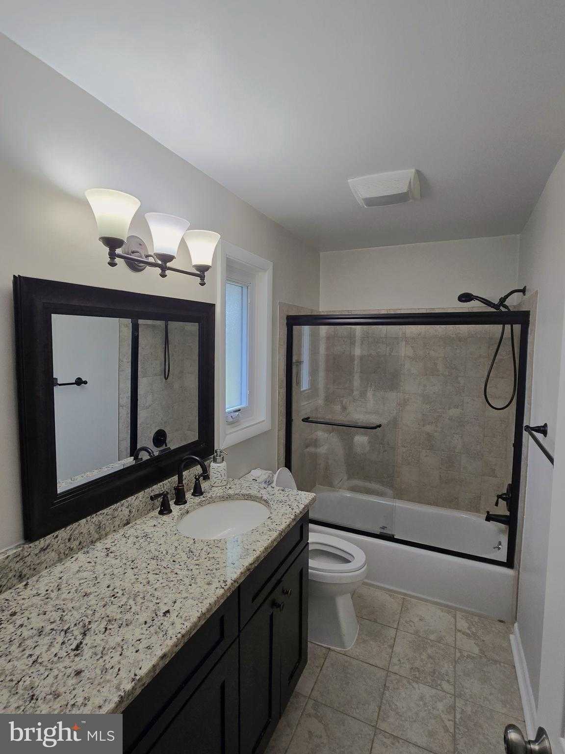 4202 Adrienne Dr photo 16