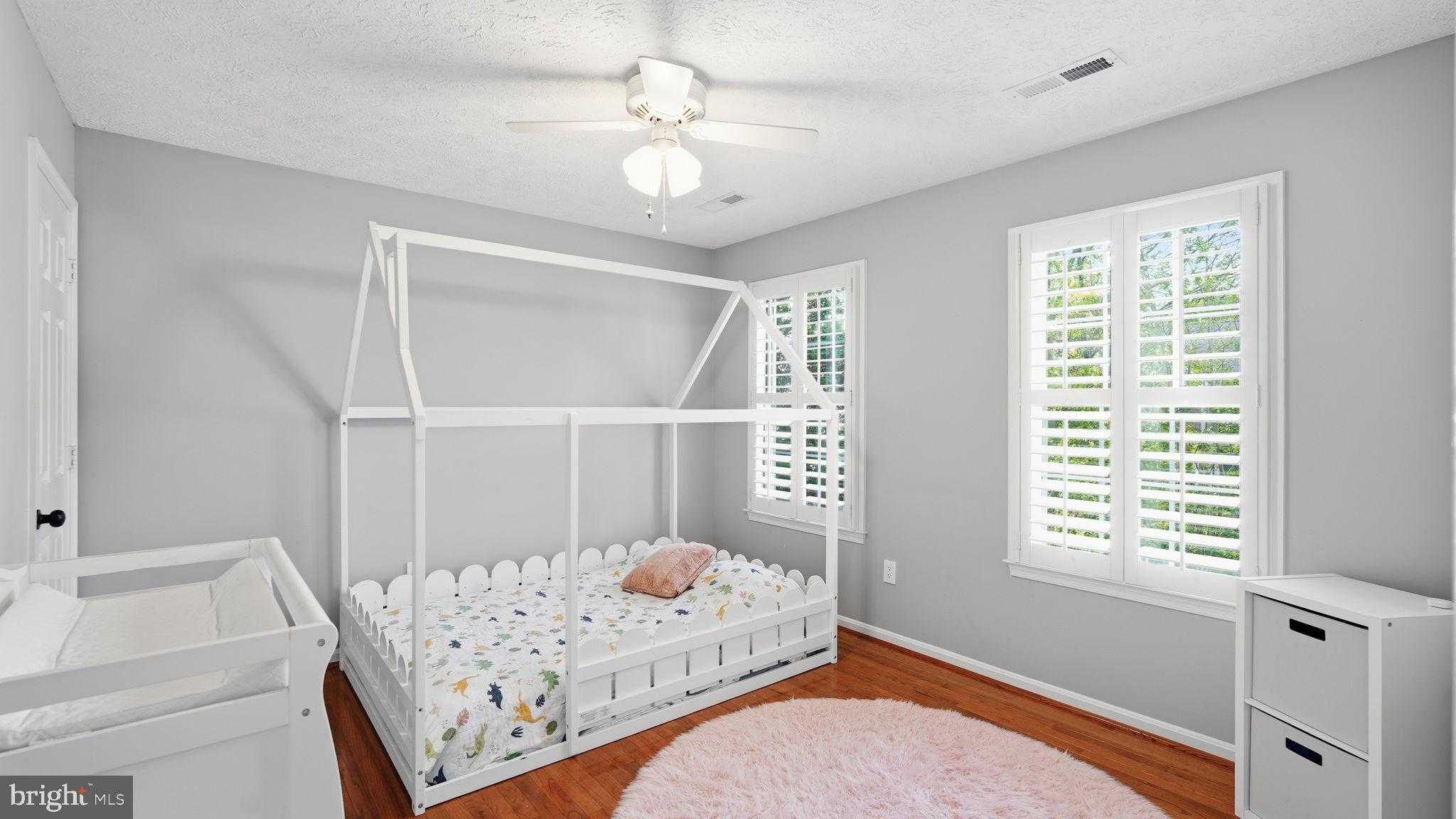 6 Scotland Cir photo 18