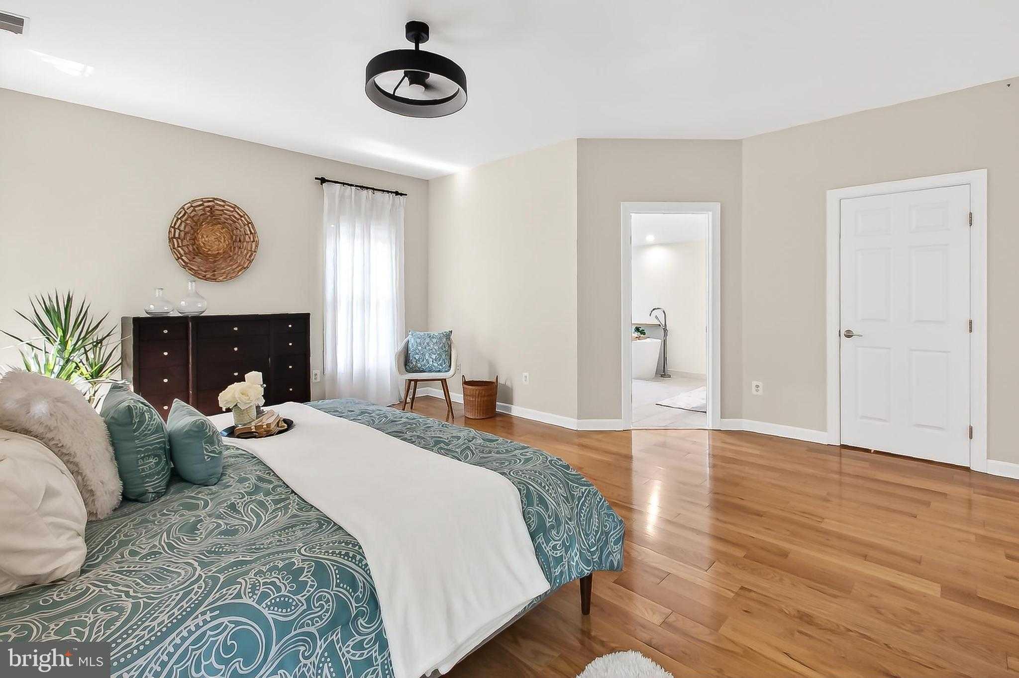 5013 Lincoln Dr photo 36