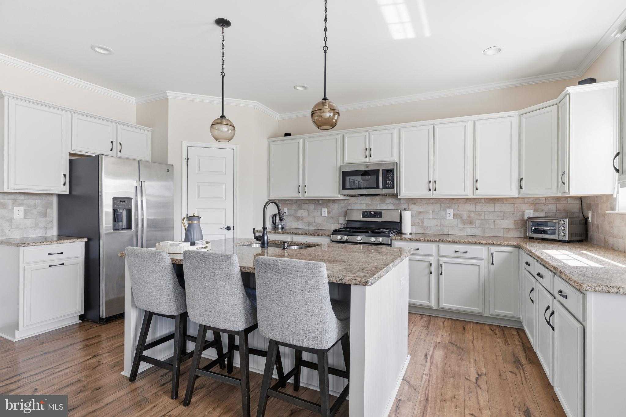 8117 Lyman CT photo 6