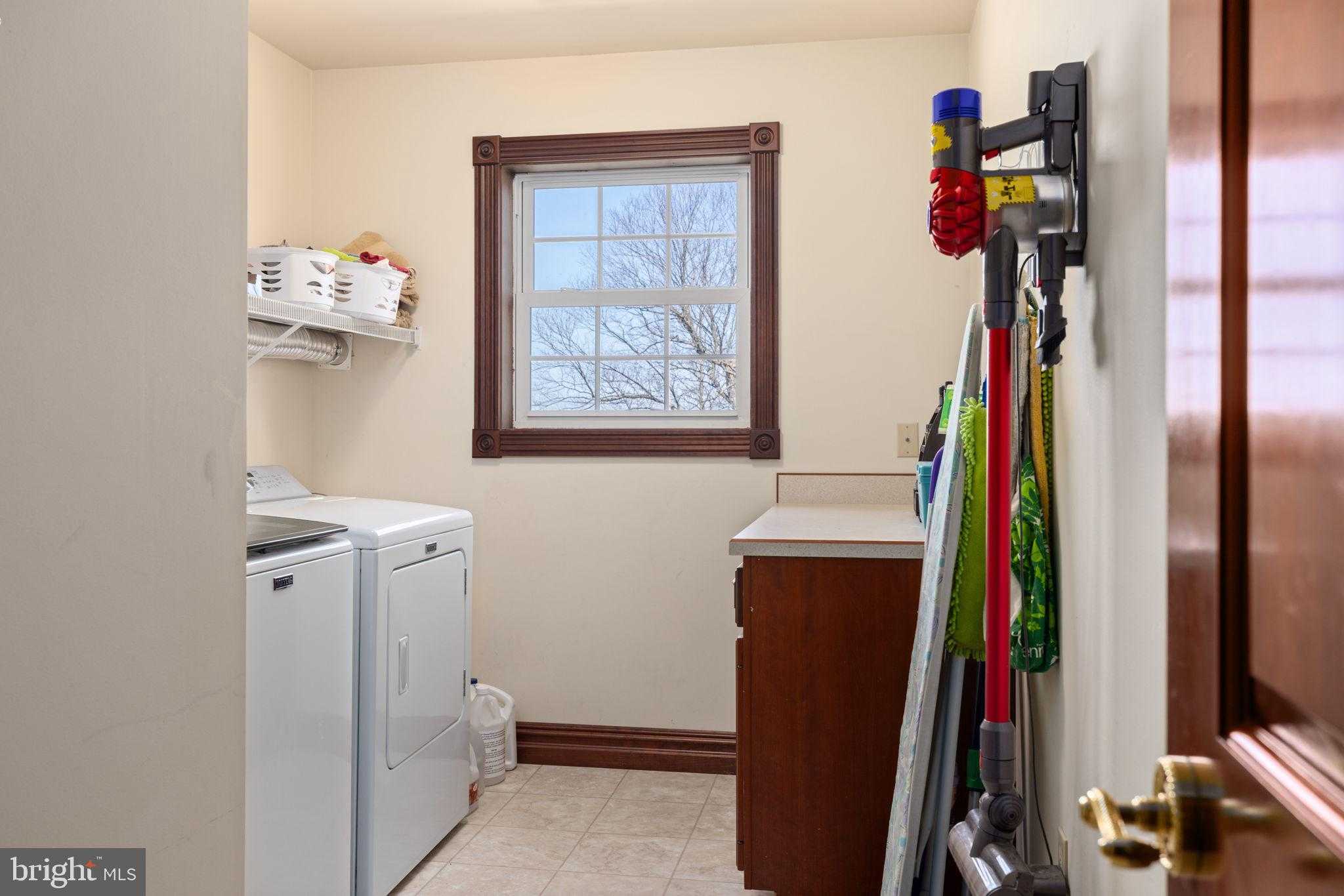 1299 Edison Heights Rd photo 39