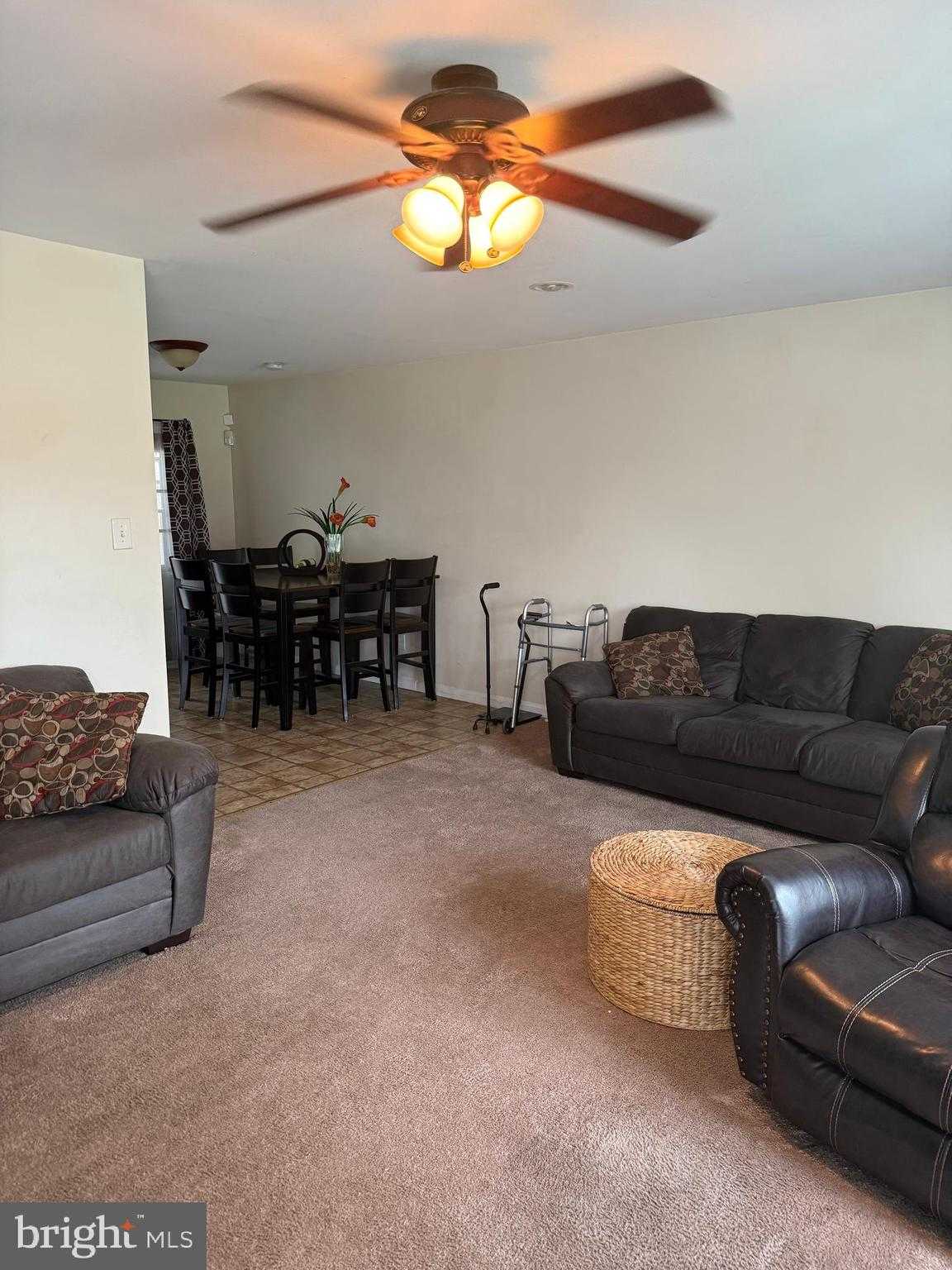 2614 Osborne St photo 11