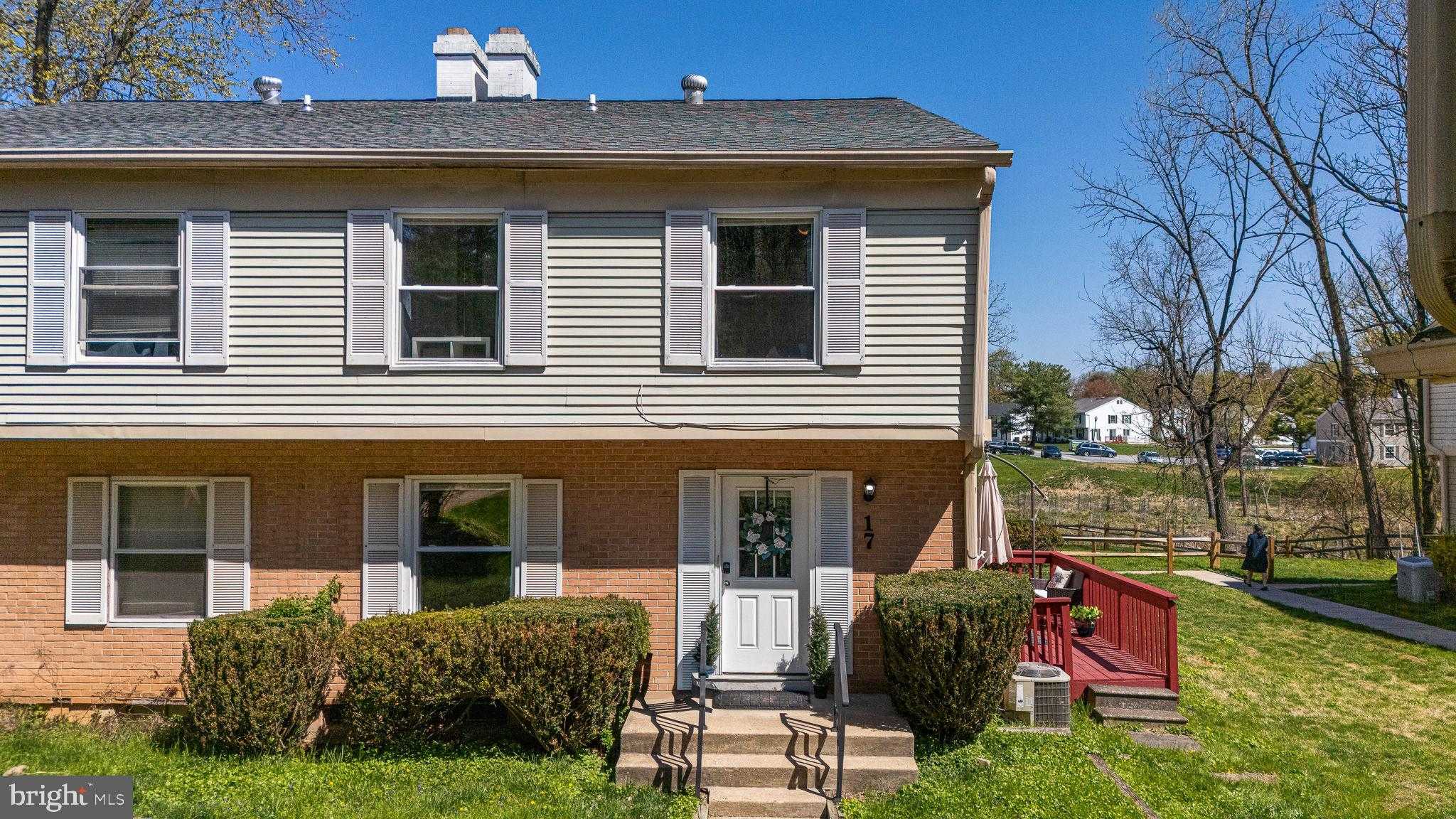 17 Woodenbridge CT # C, Reisterstown