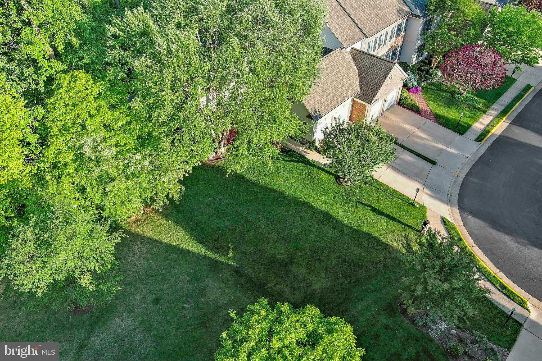 6256 Kingfisher Ln photo 80