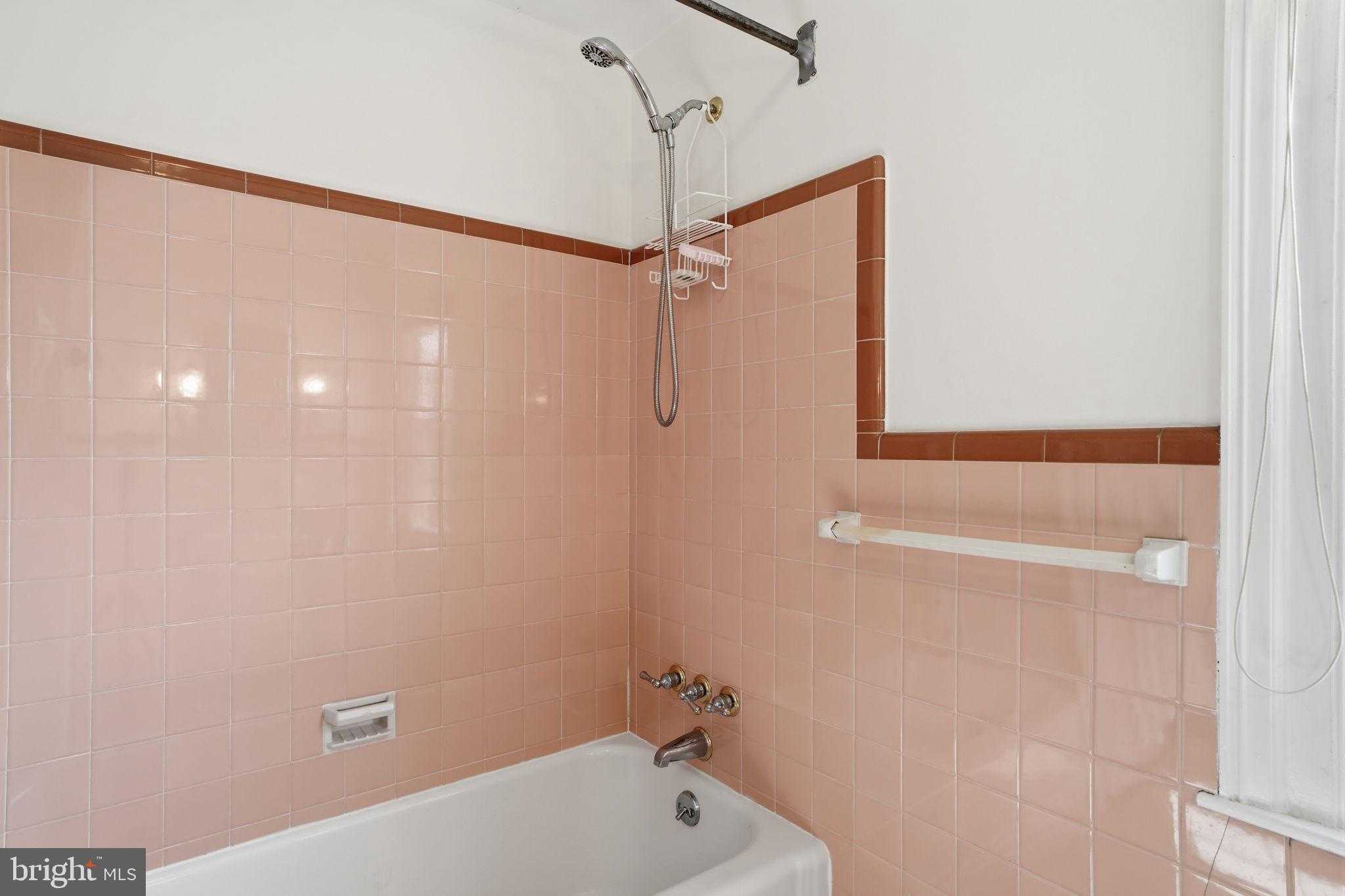 448 Moredon Rd photo 35